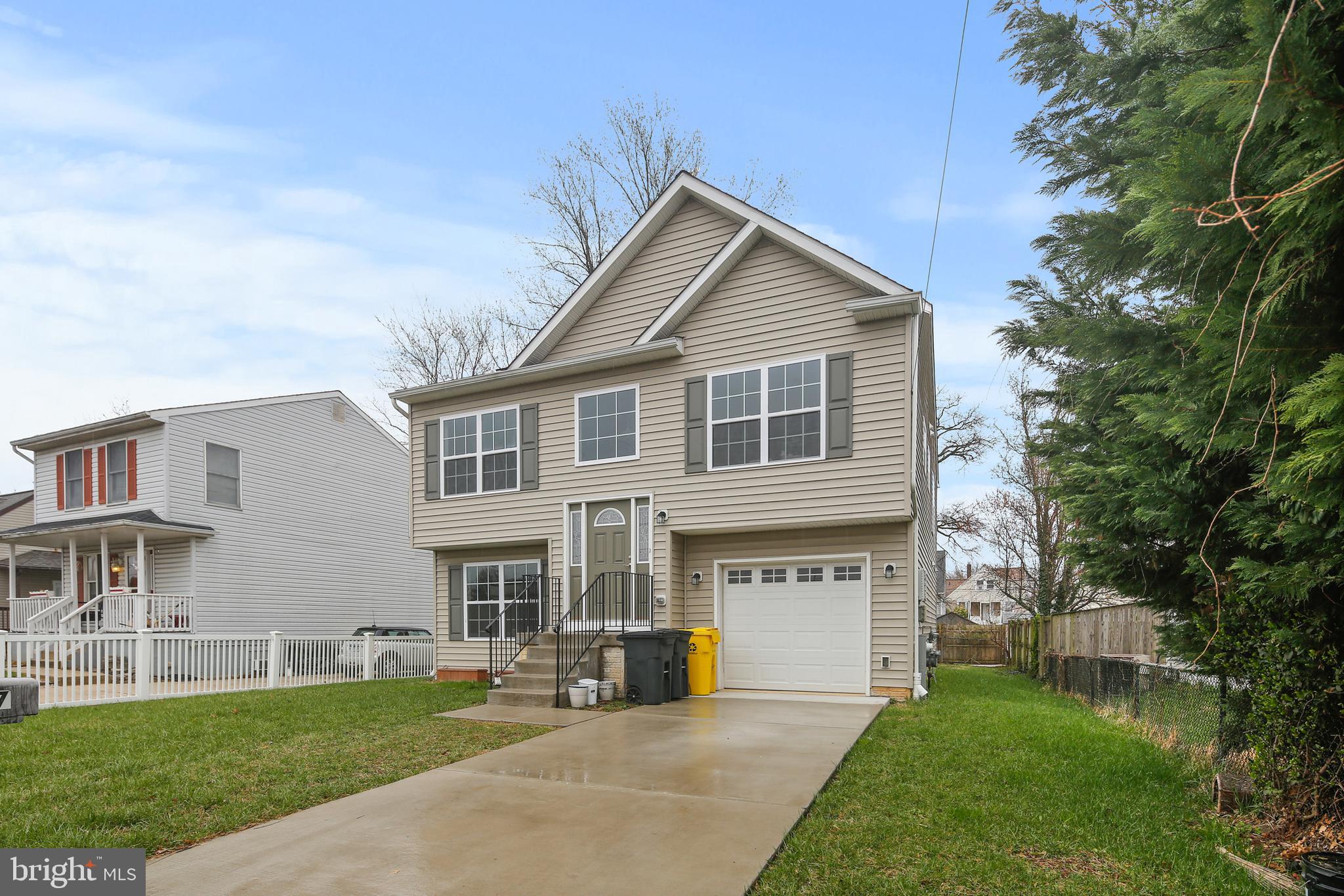 ARUNDEL GARDENS - Residential