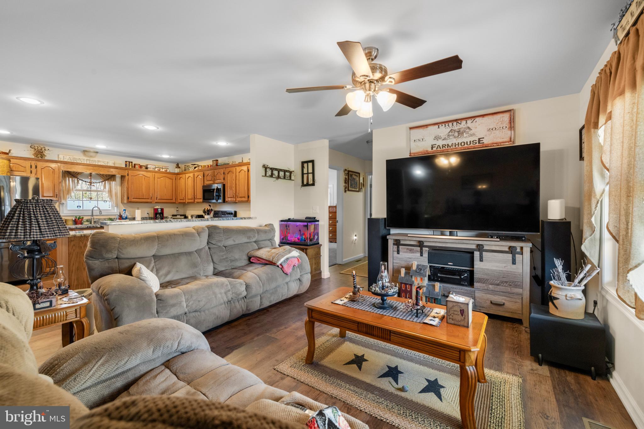 DEERFIELD ESTATES - Residential