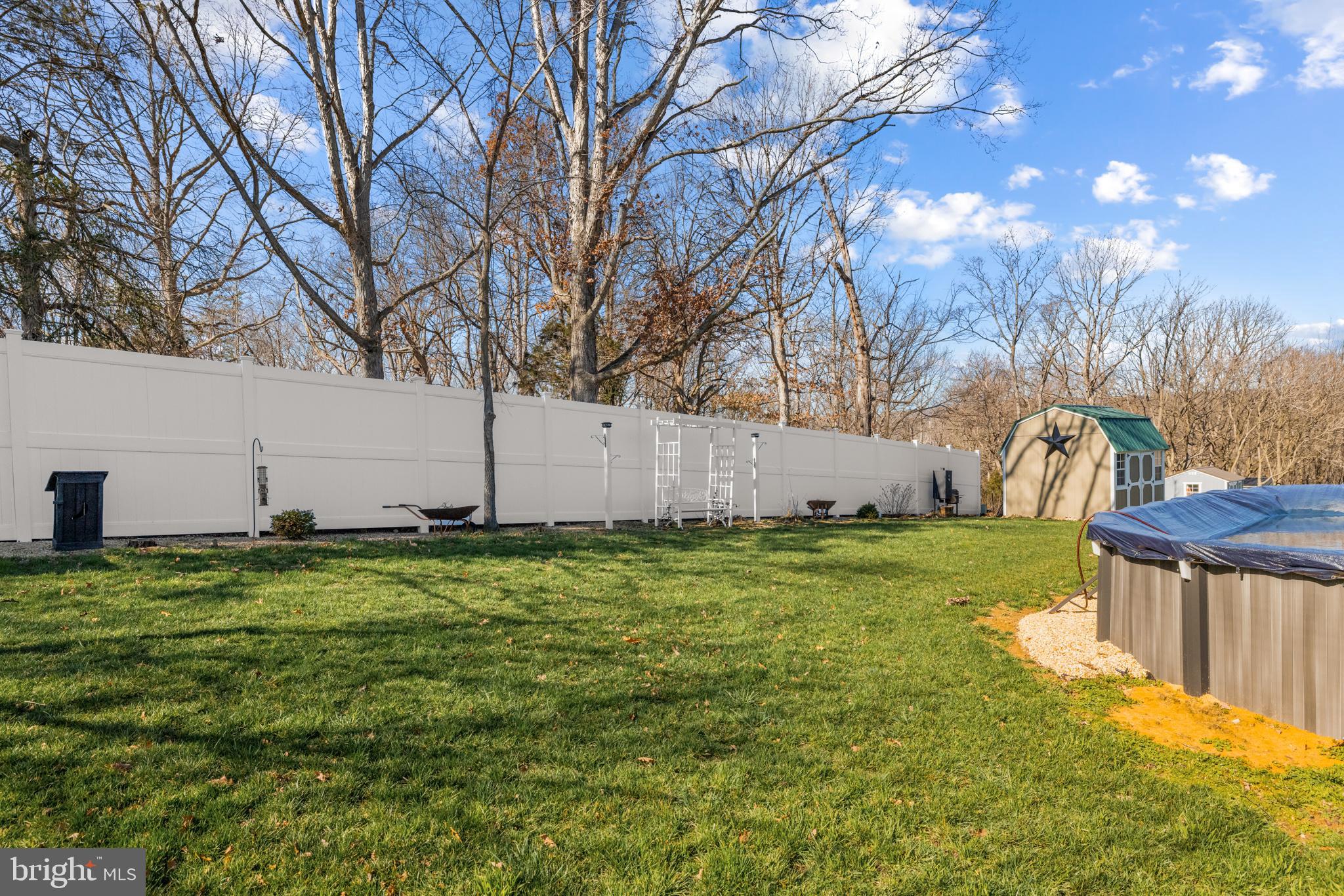 DEERFIELD ESTATES - Residential