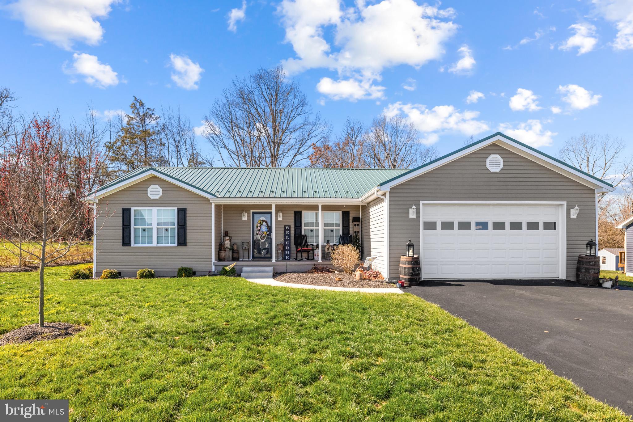 DEERFIELD ESTATES - Residential