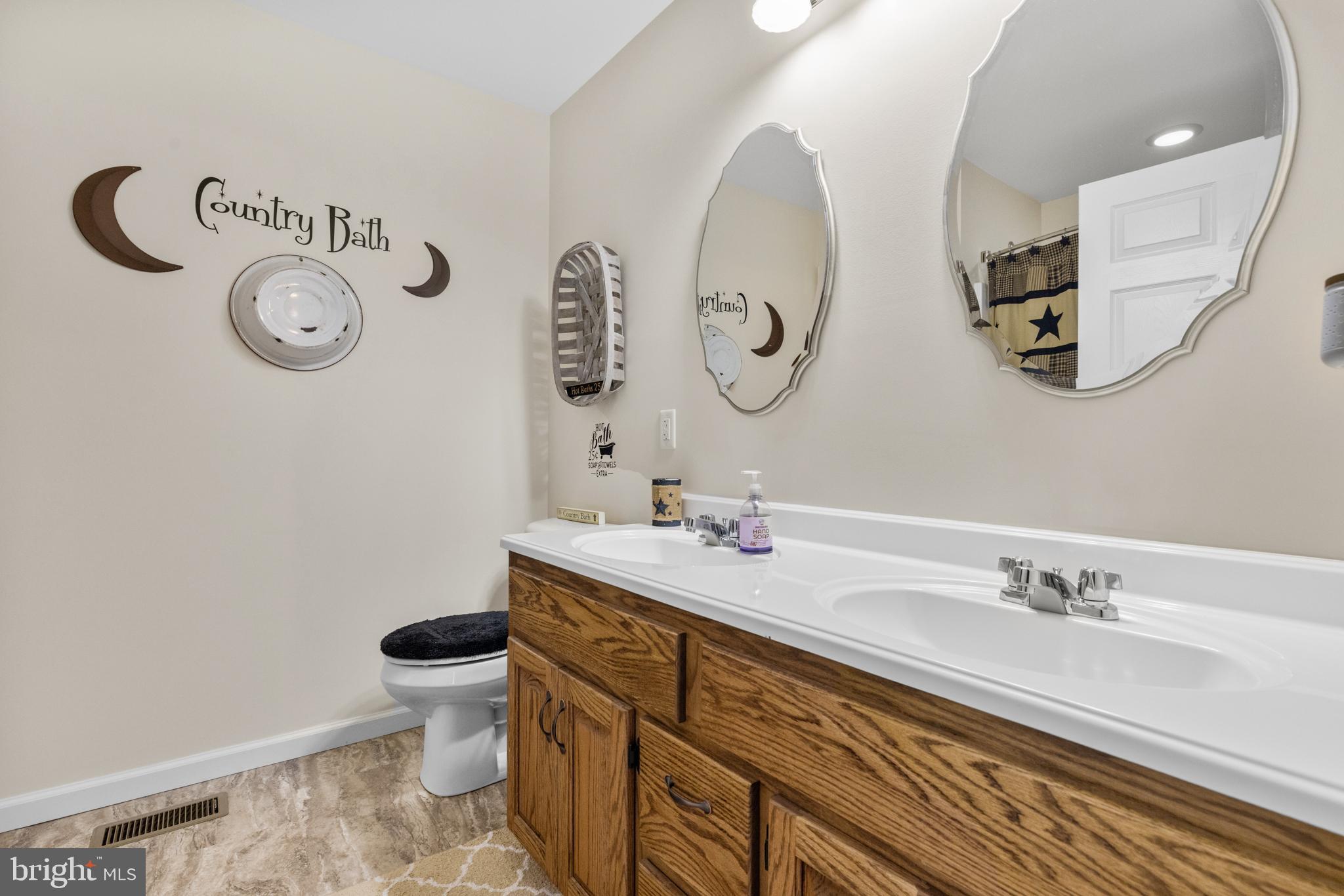 DEERFIELD ESTATES - Residential