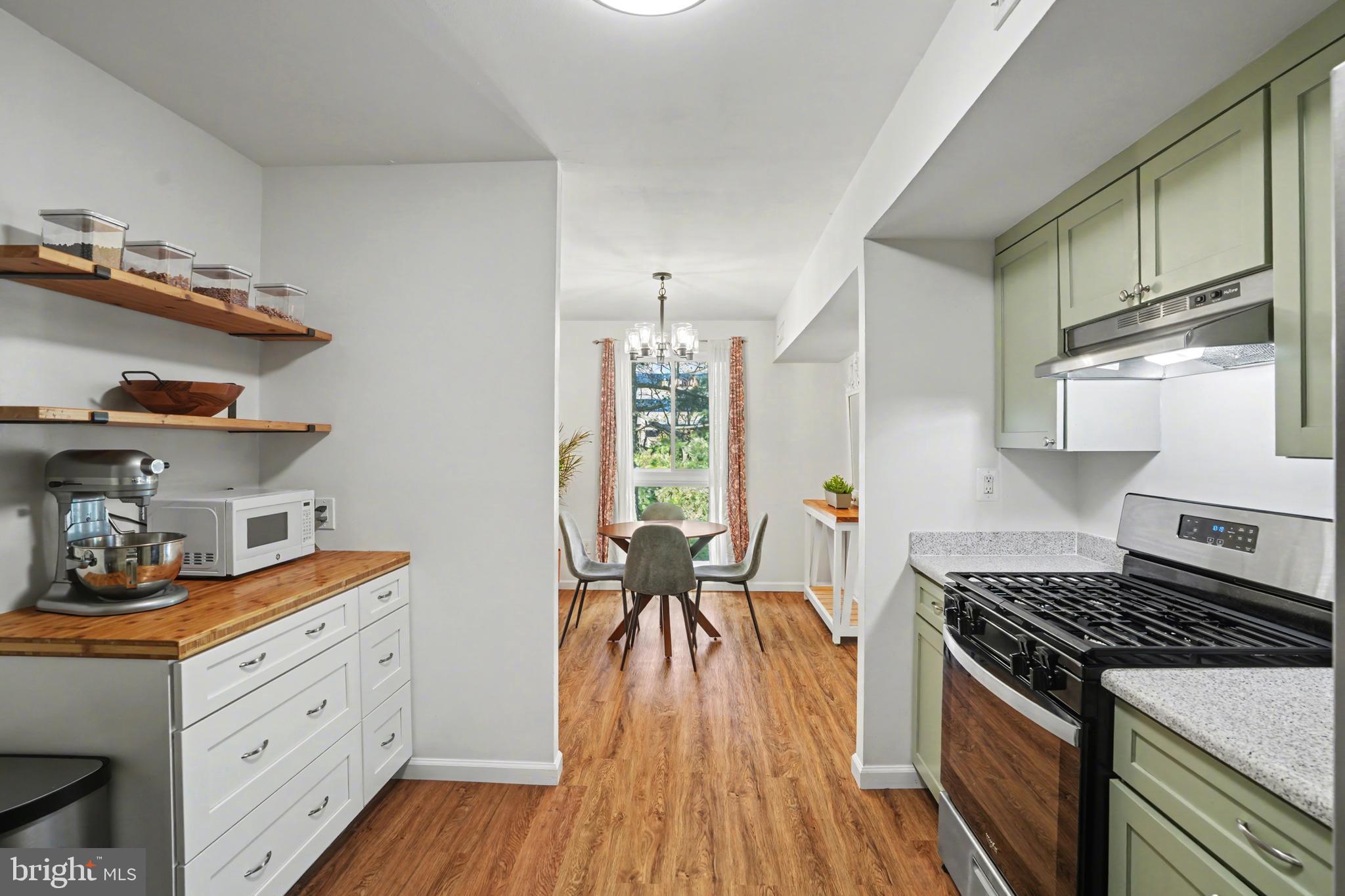 SOUTHGATE CONDO - Residential