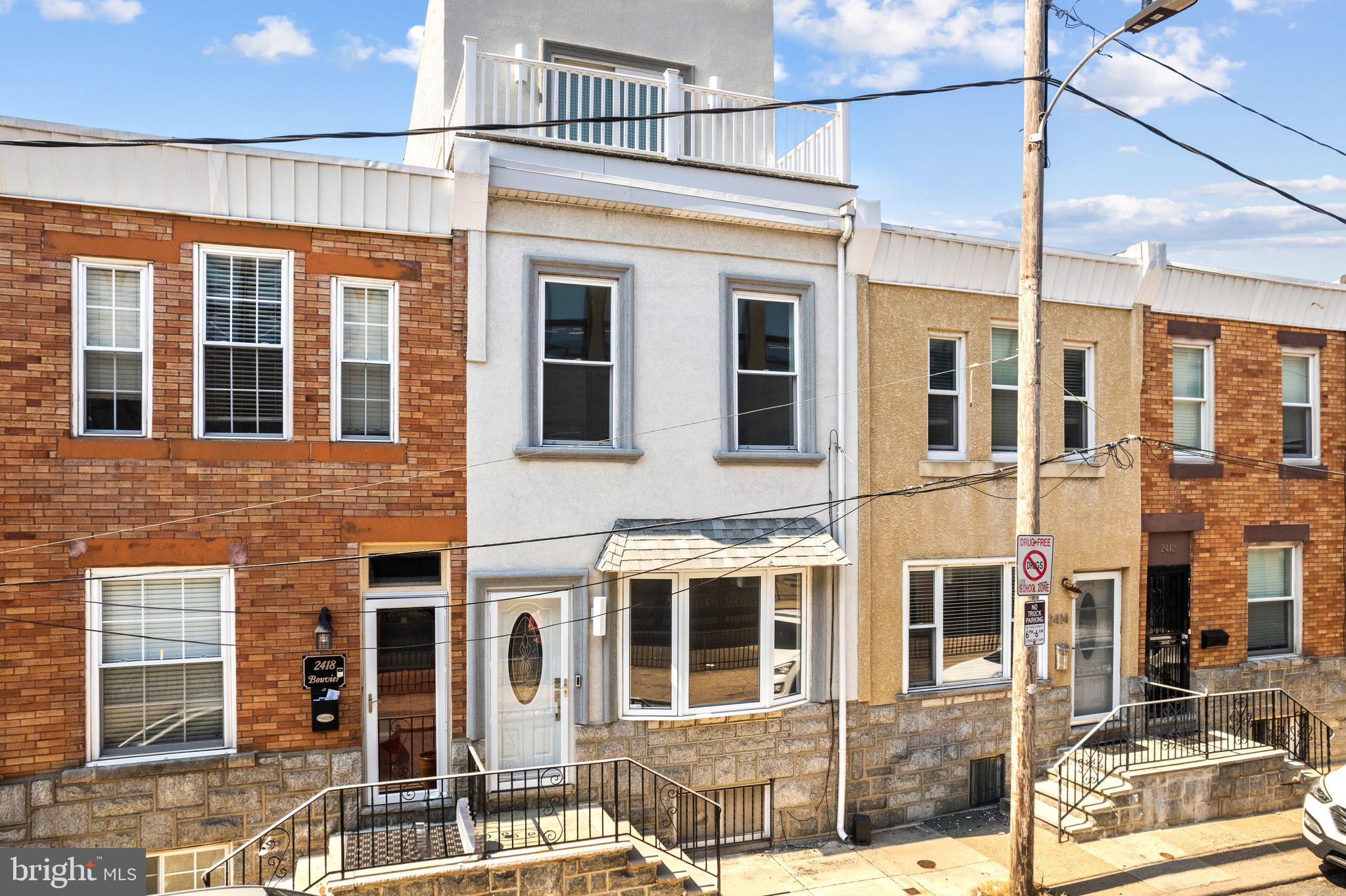 GIRARD ESTATES - Residential