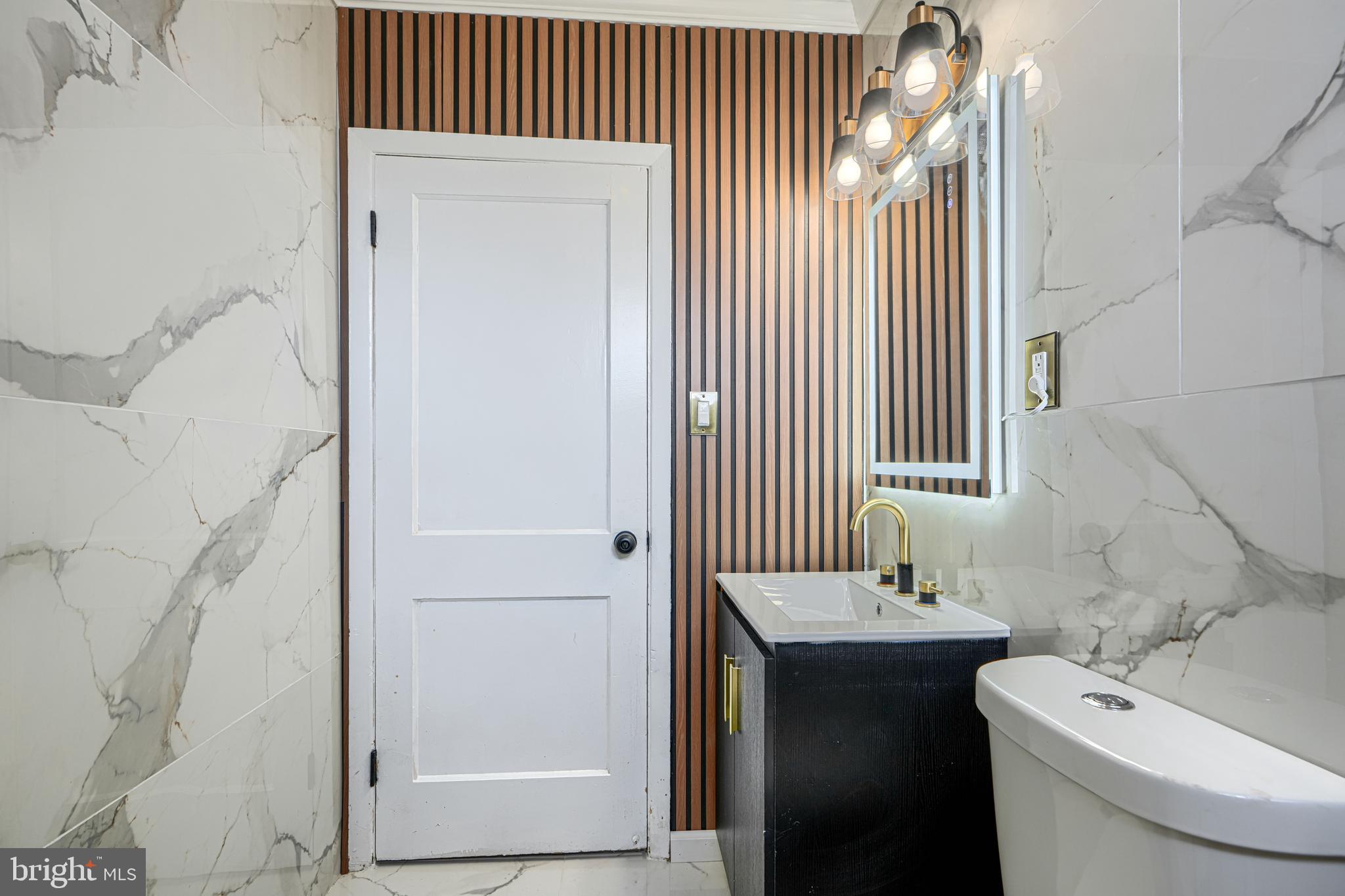 CEDONIA - Residential