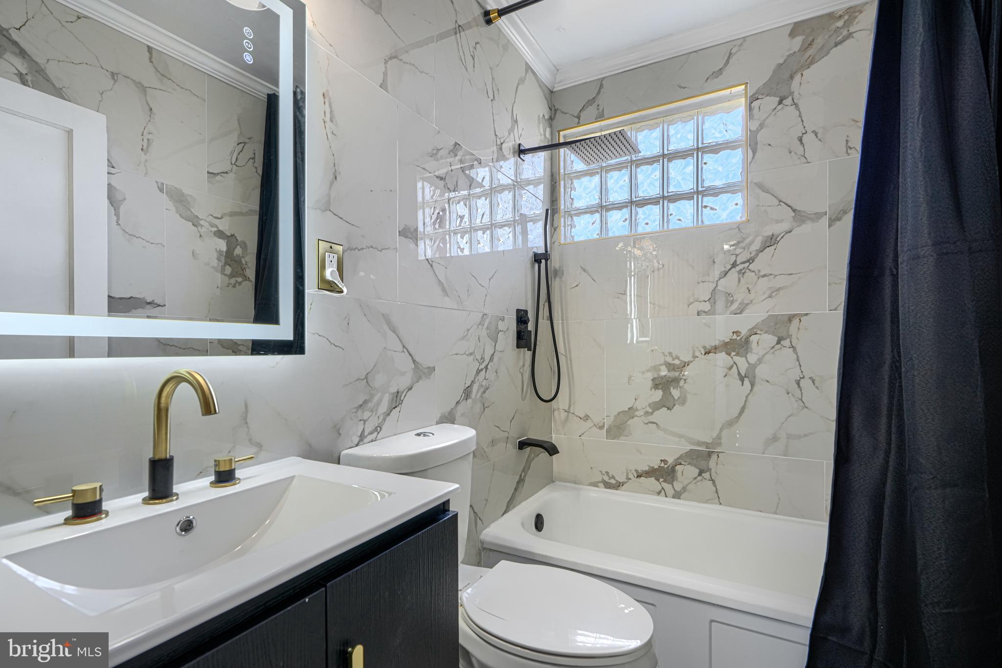 CEDONIA - Residential