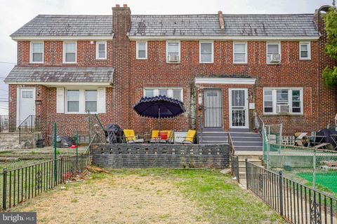 Townhouse For Sale - 541 Randolph Street<br/> CAMDEN, NJ 08105
