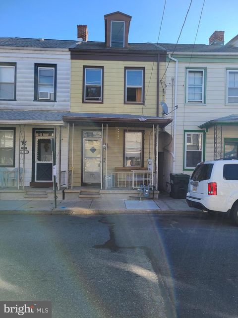 26 N 5TH STREET LEBANON PA 17046