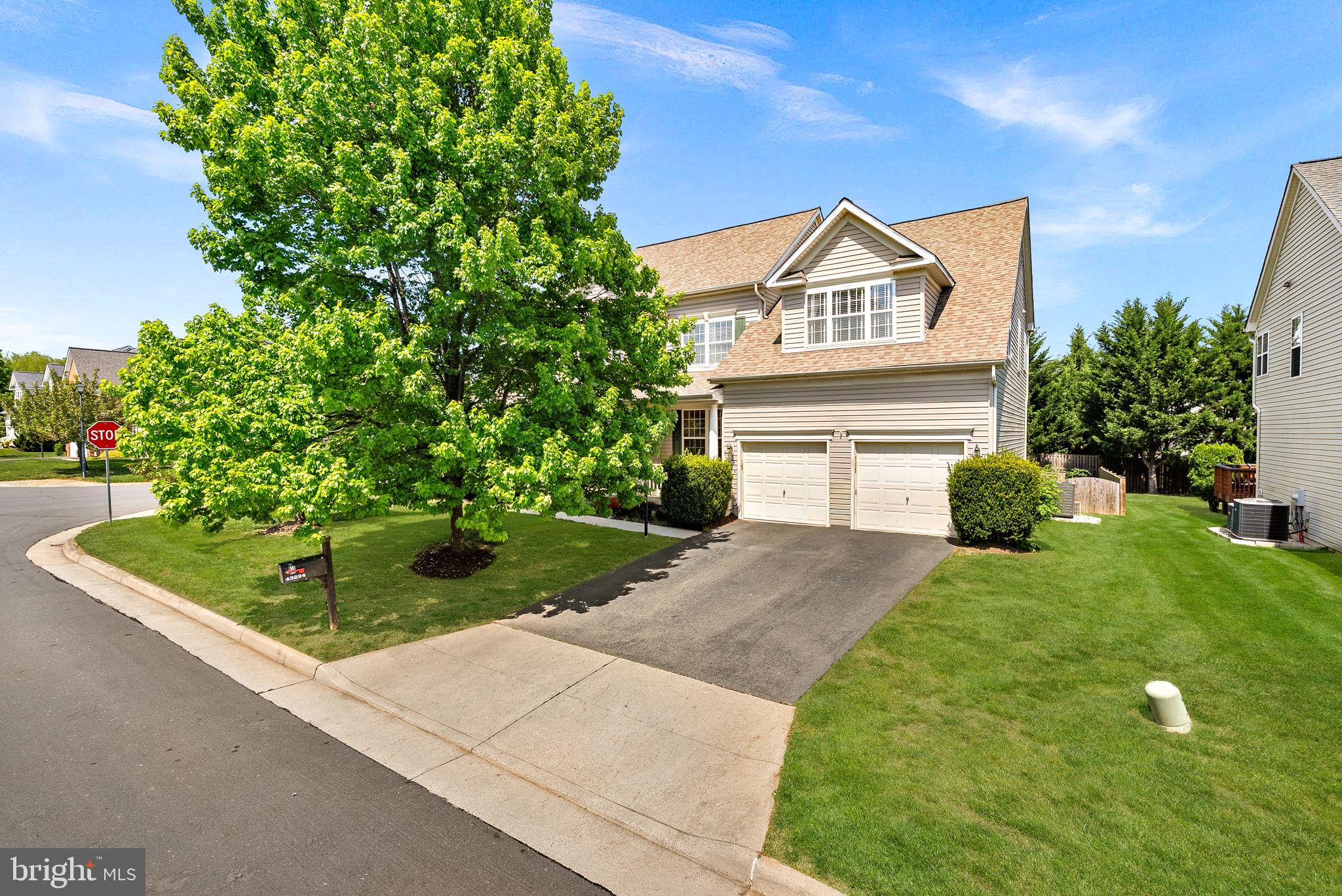 CEDAR RIDGE - Residential