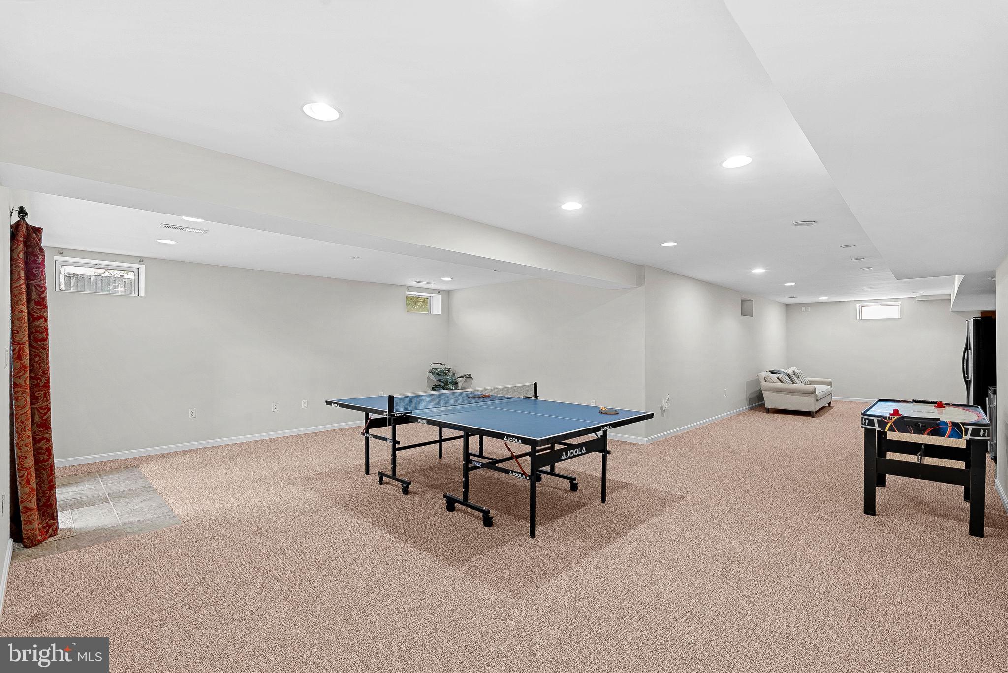 CEDAR RIDGE - Residential