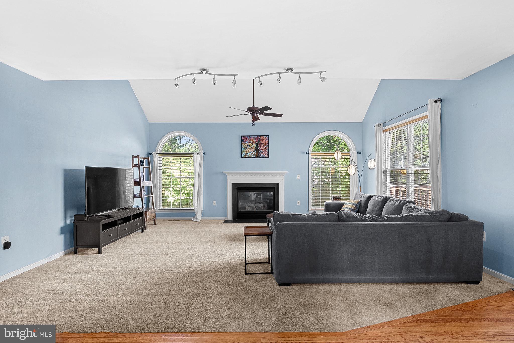 CEDAR RIDGE - Residential