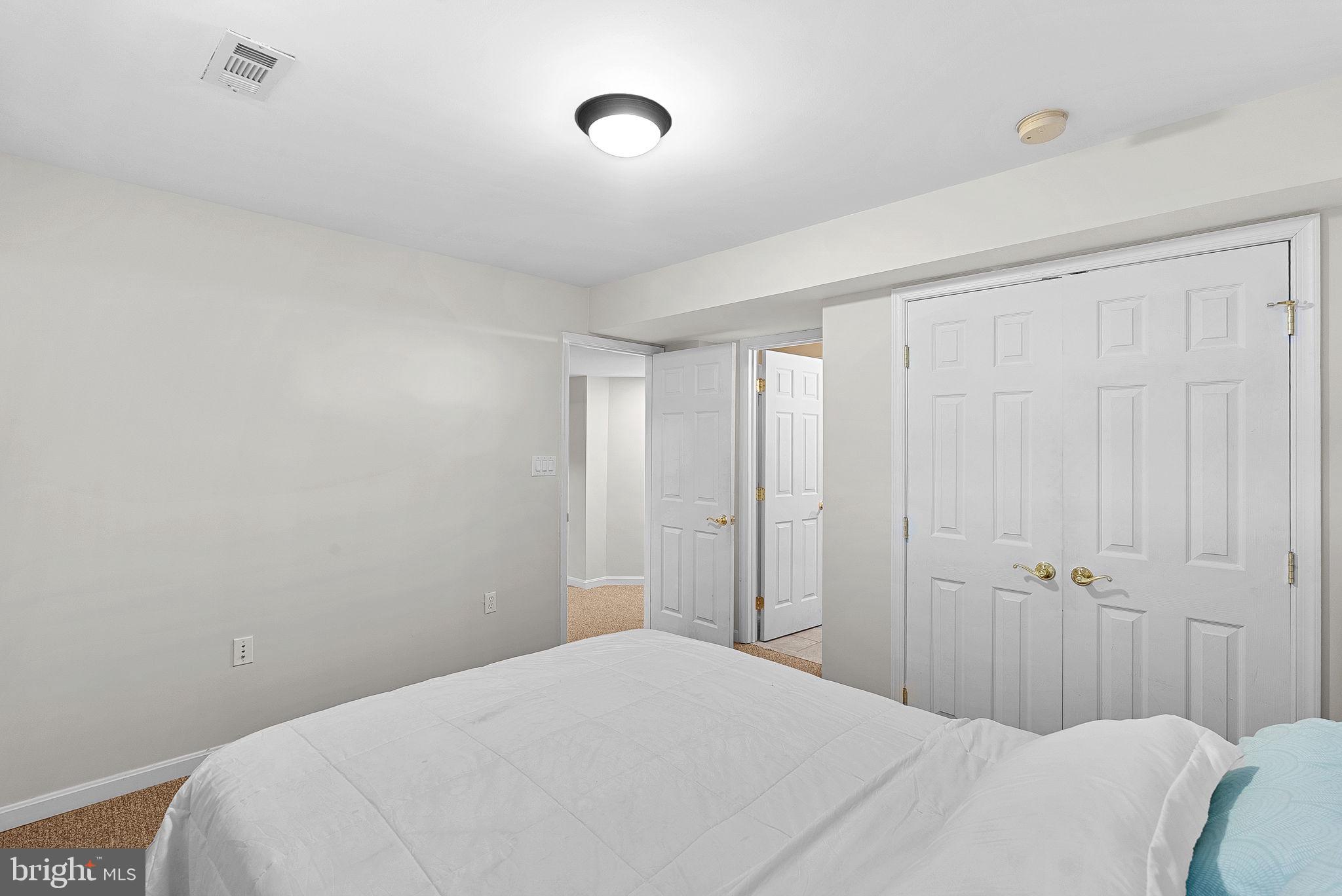 CEDAR RIDGE - Residential