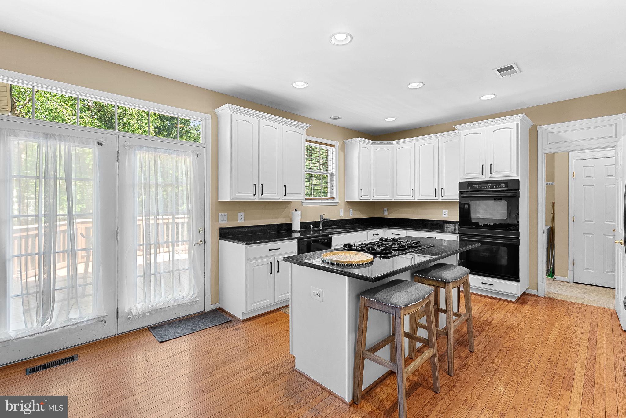 CEDAR RIDGE - Residential