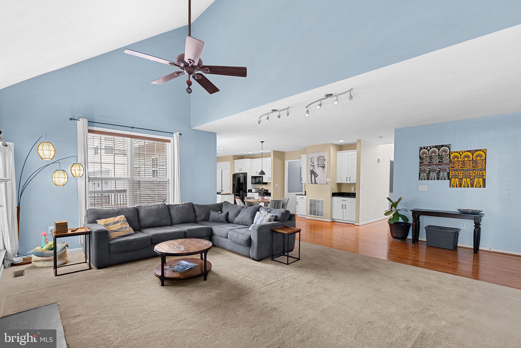 CEDAR RIDGE - Residential