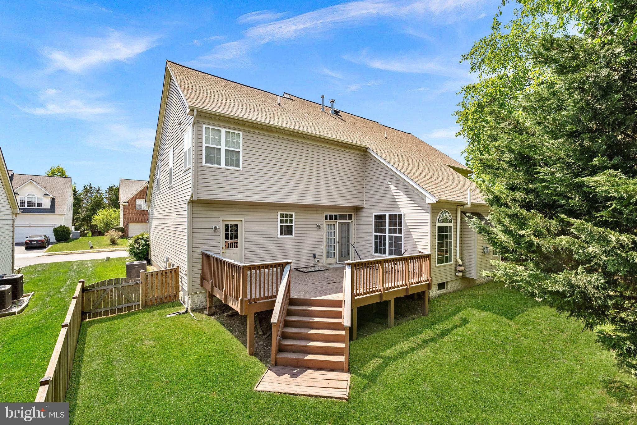 CEDAR RIDGE - Residential