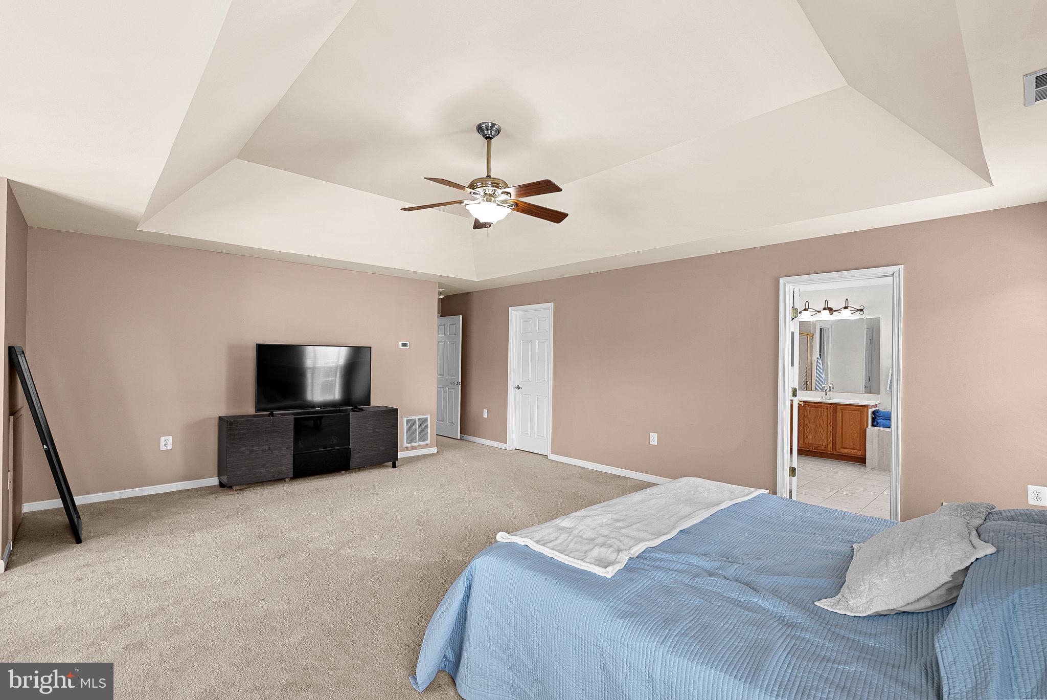 CEDAR RIDGE - Residential