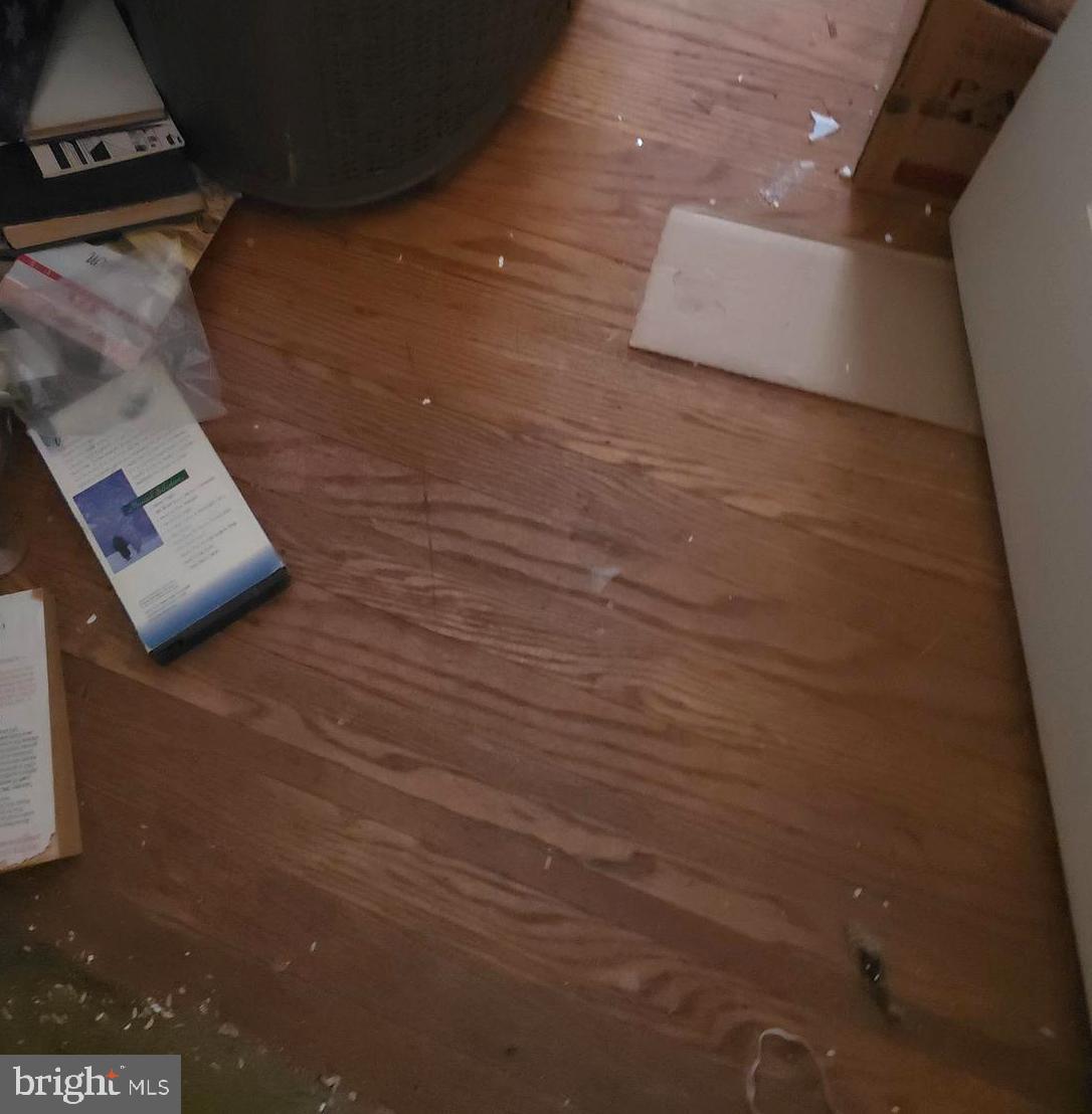 NORTHWOOD - Residential