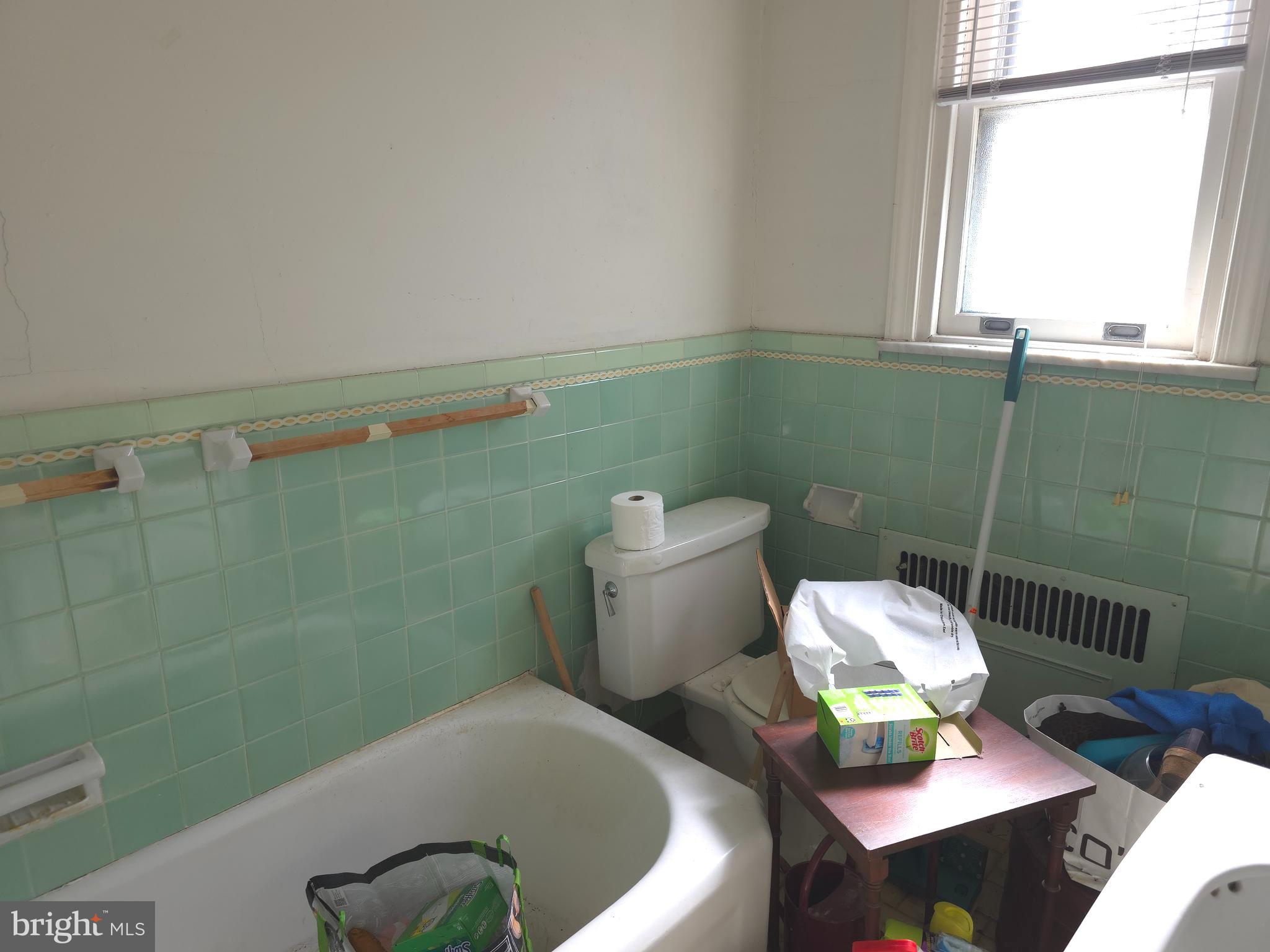 NORTHWOOD - Residential