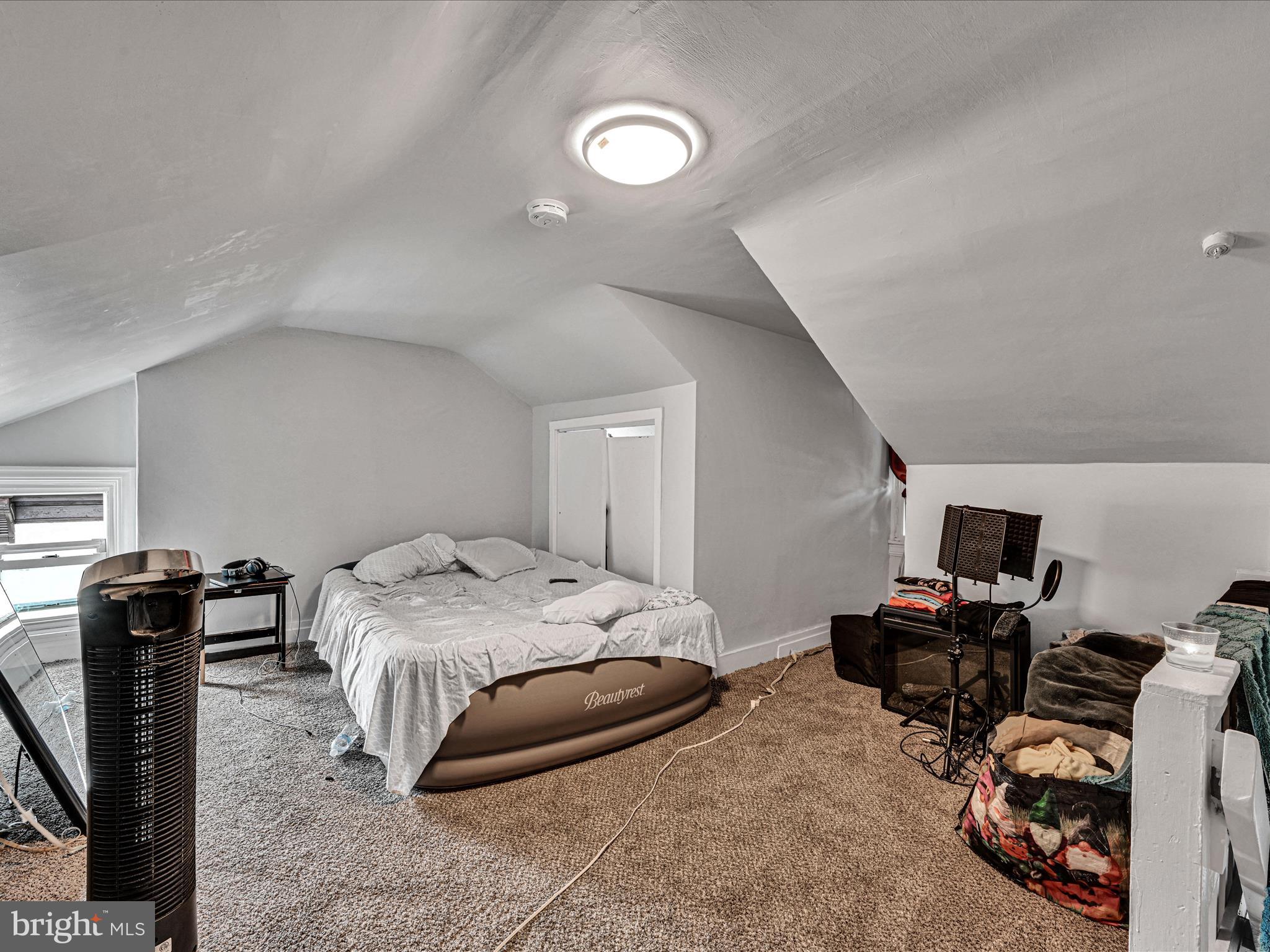 LEBANON CITY - Residential