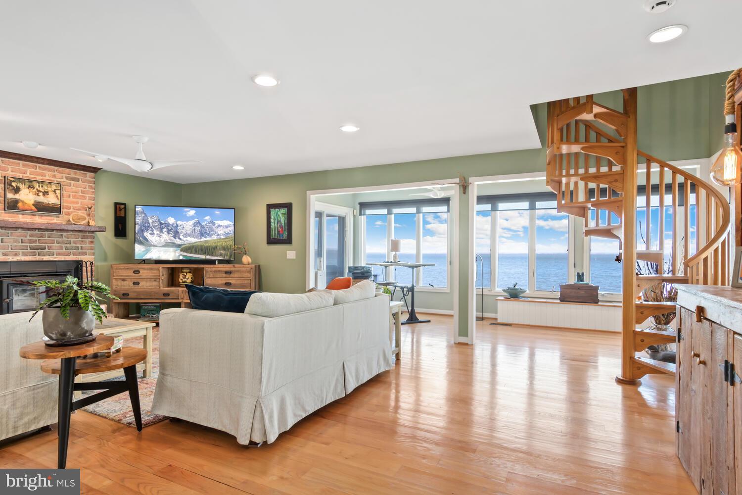 TOLCHESTER ESTATES - Residential