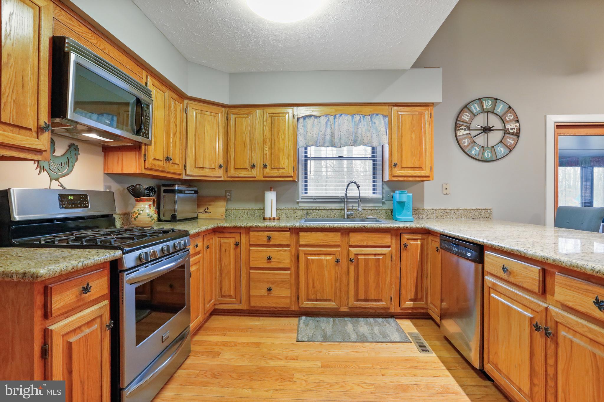 RIVER RIDGE - Residential