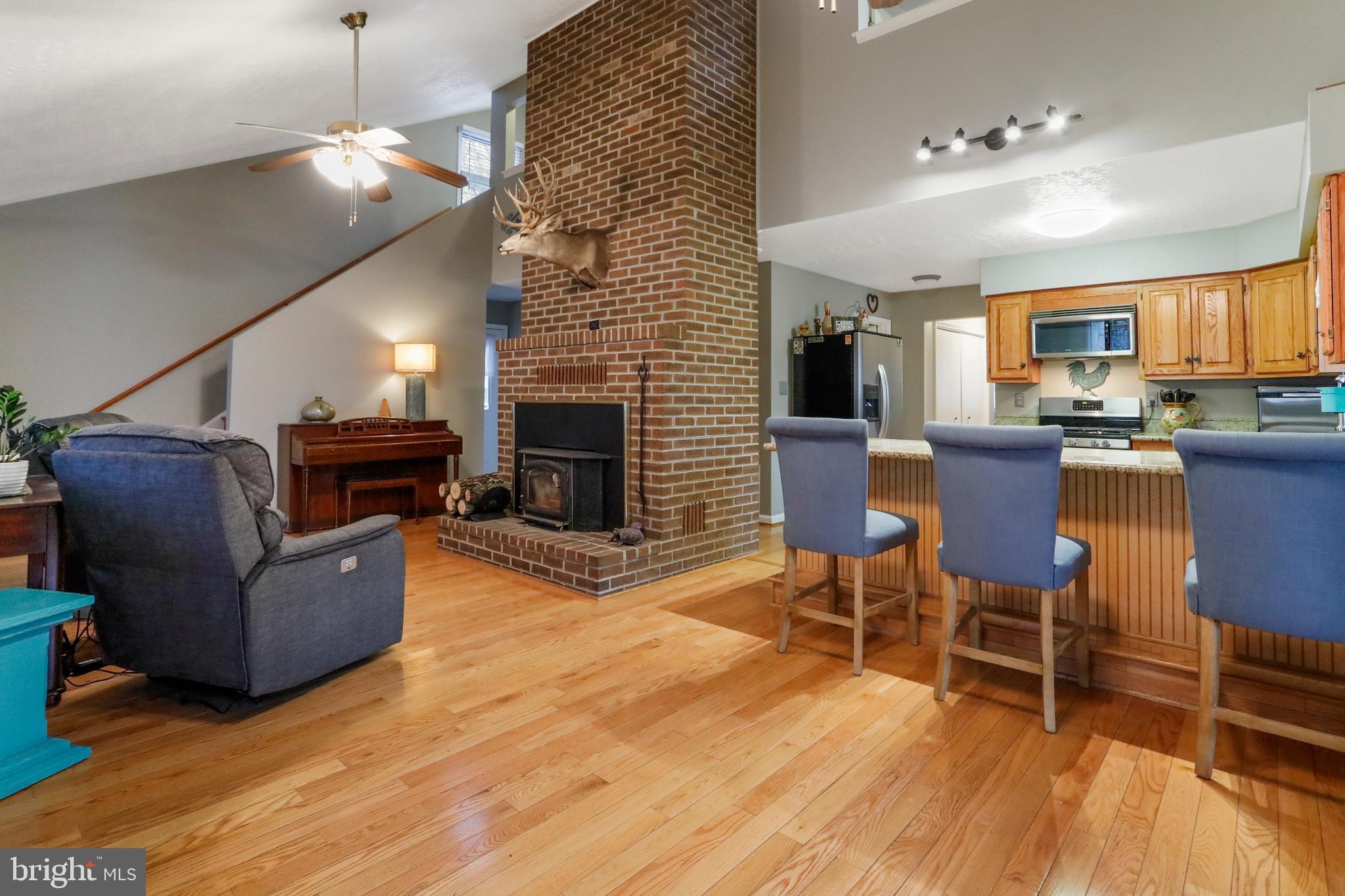 RIVER RIDGE - Residential