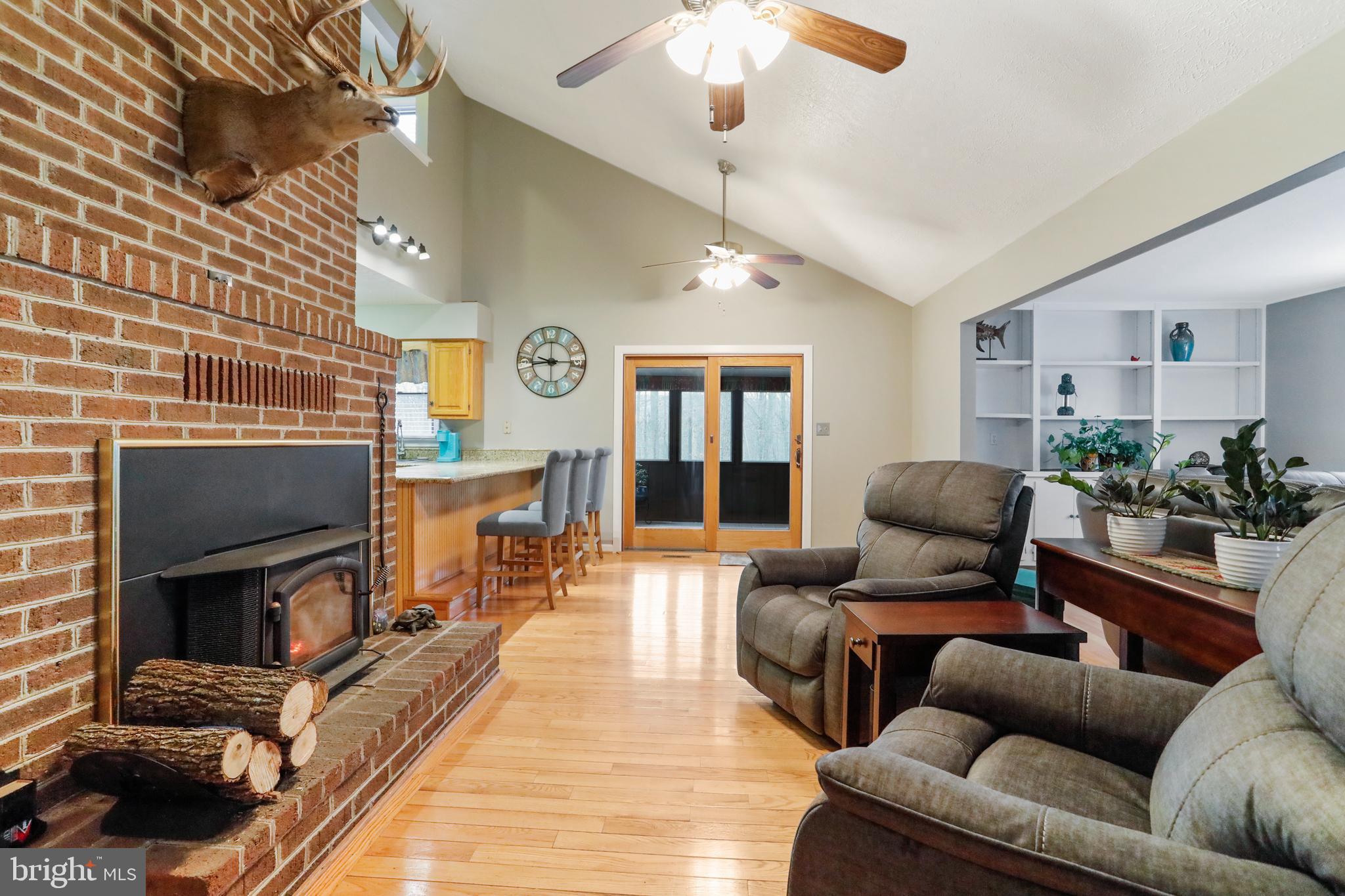 RIVER RIDGE - Residential