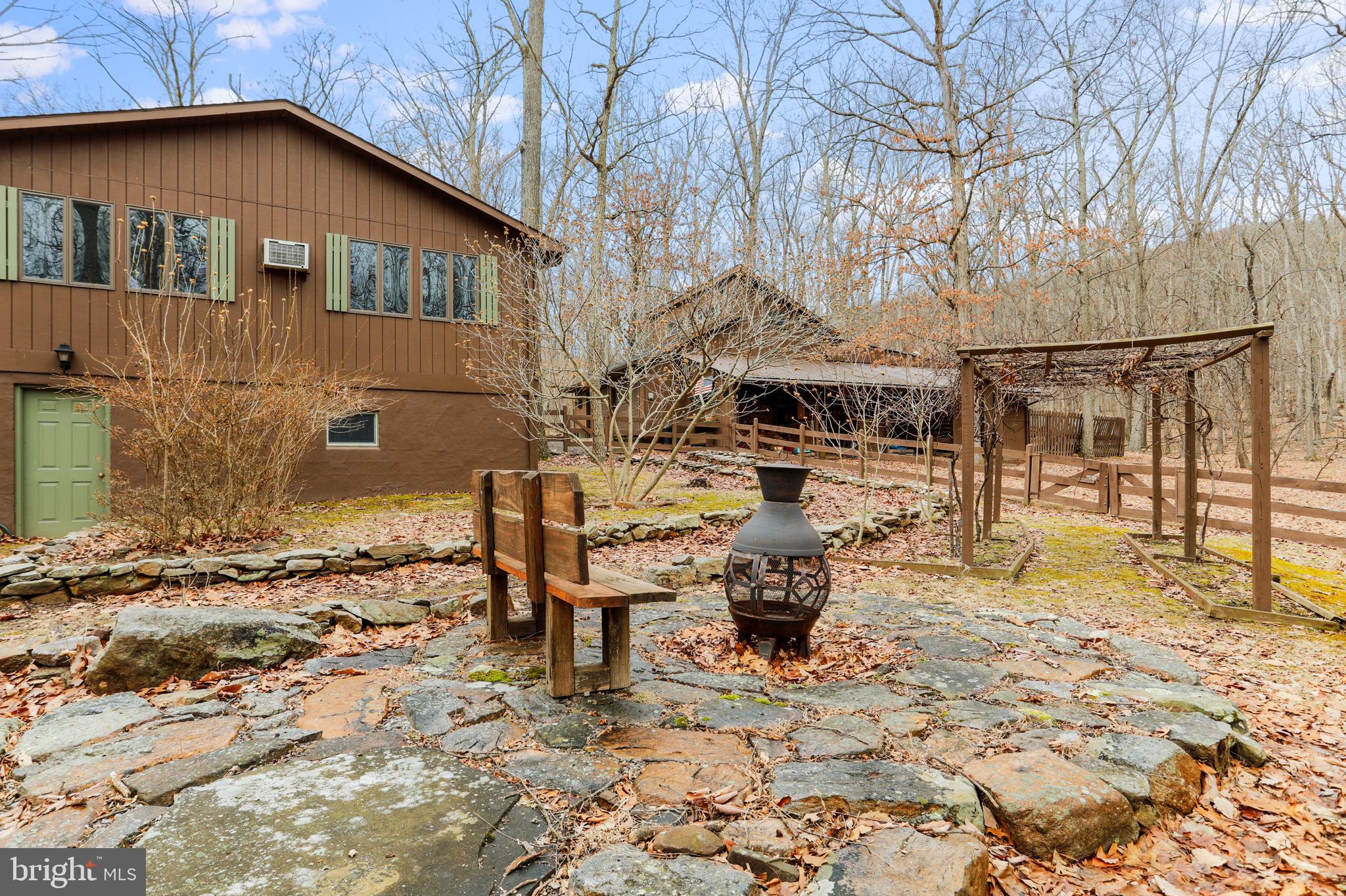 RIVER RIDGE - Residential