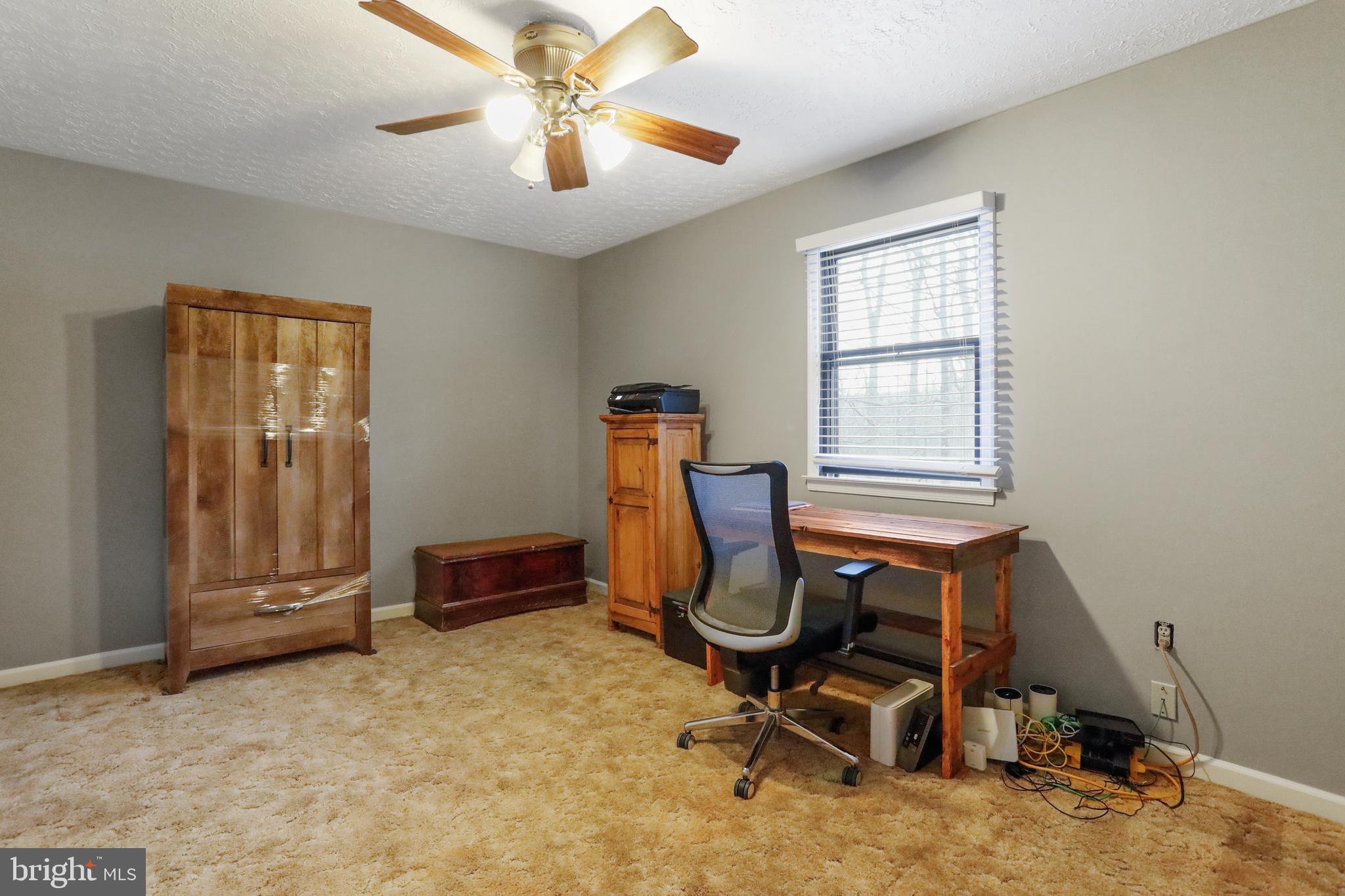 RIVER RIDGE - Residential