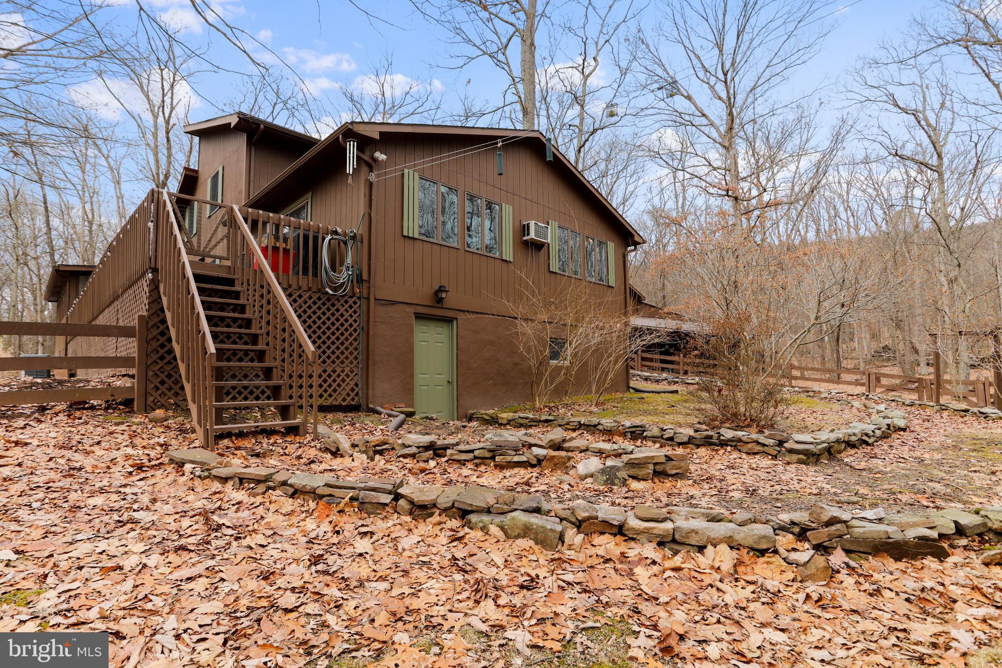 RIVER RIDGE - Residential