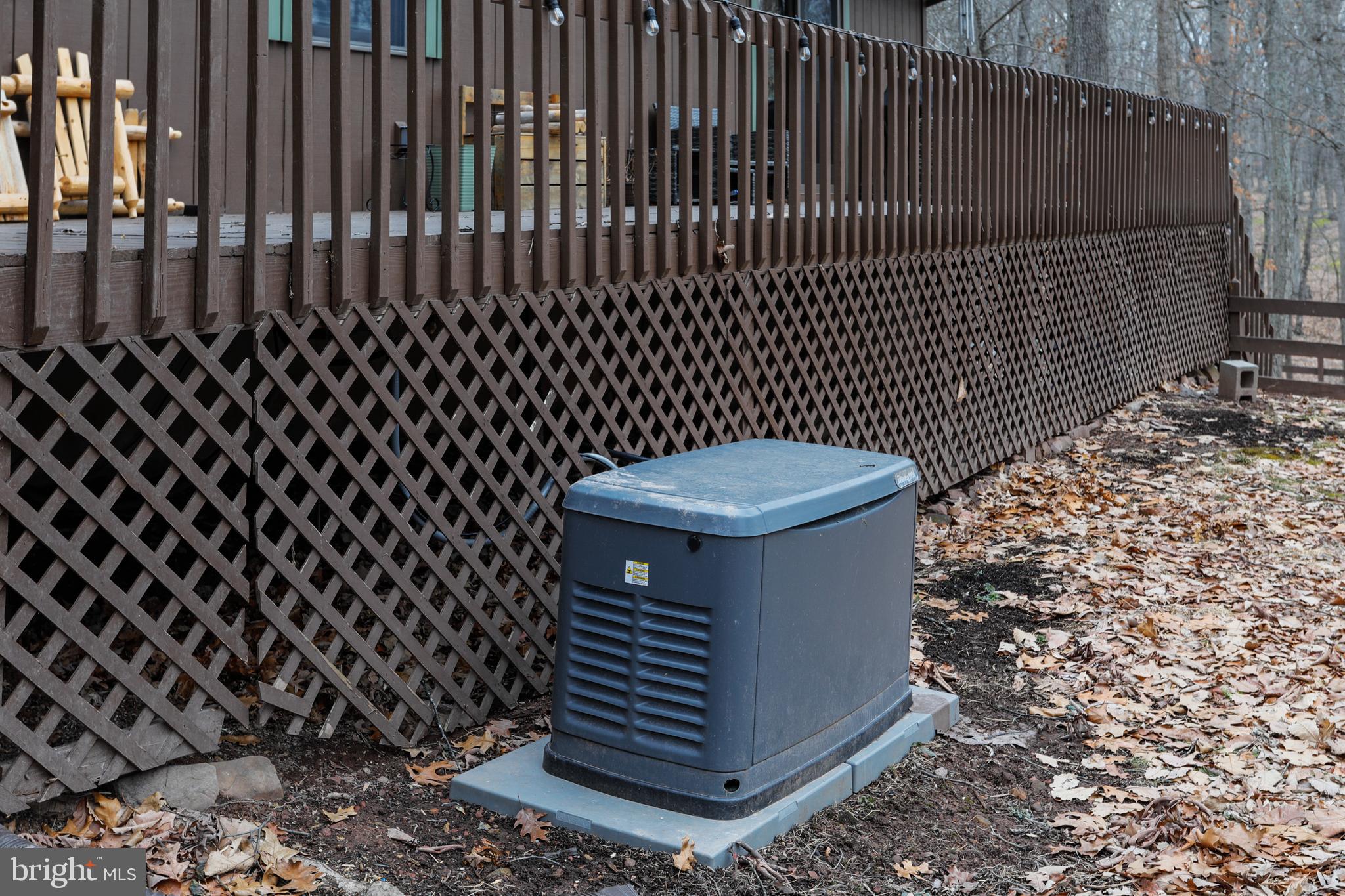 RIVER RIDGE - Residential