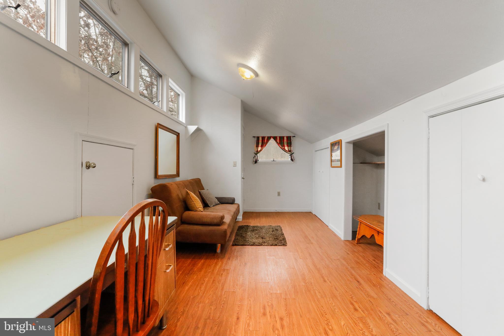 RIVER RIDGE - Residential