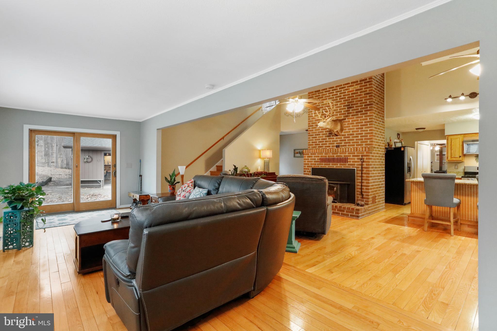 RIVER RIDGE - Residential