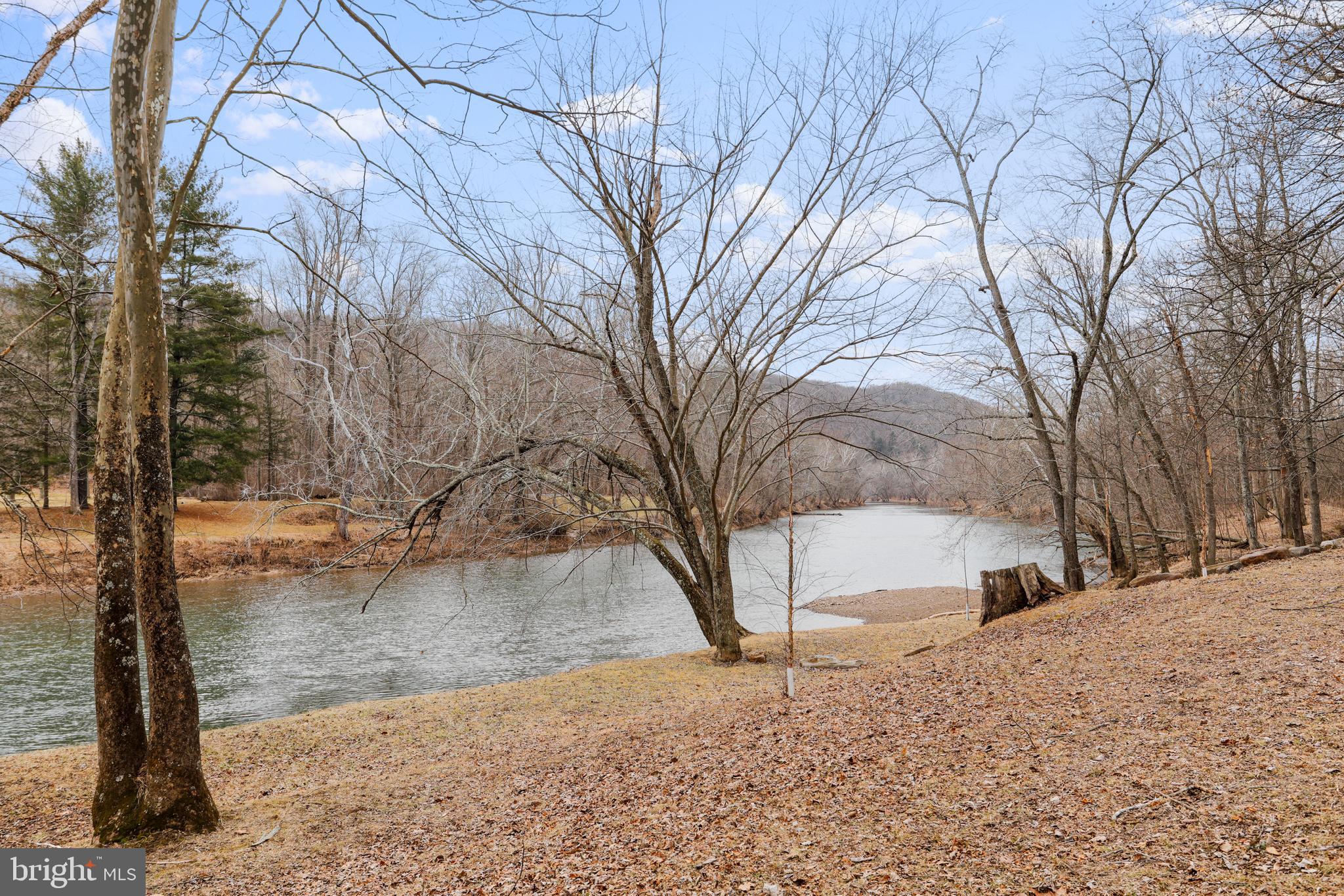 RIVER RIDGE - Residential