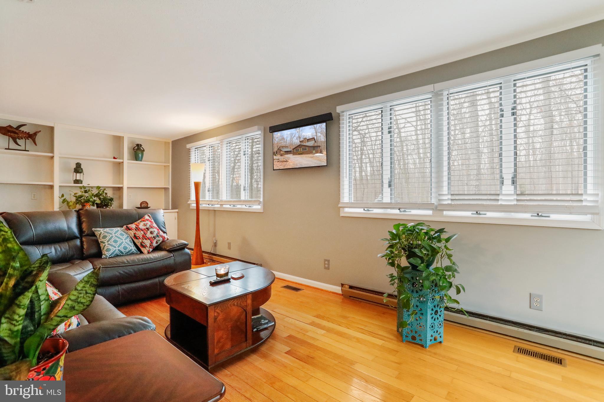 RIVER RIDGE - Residential