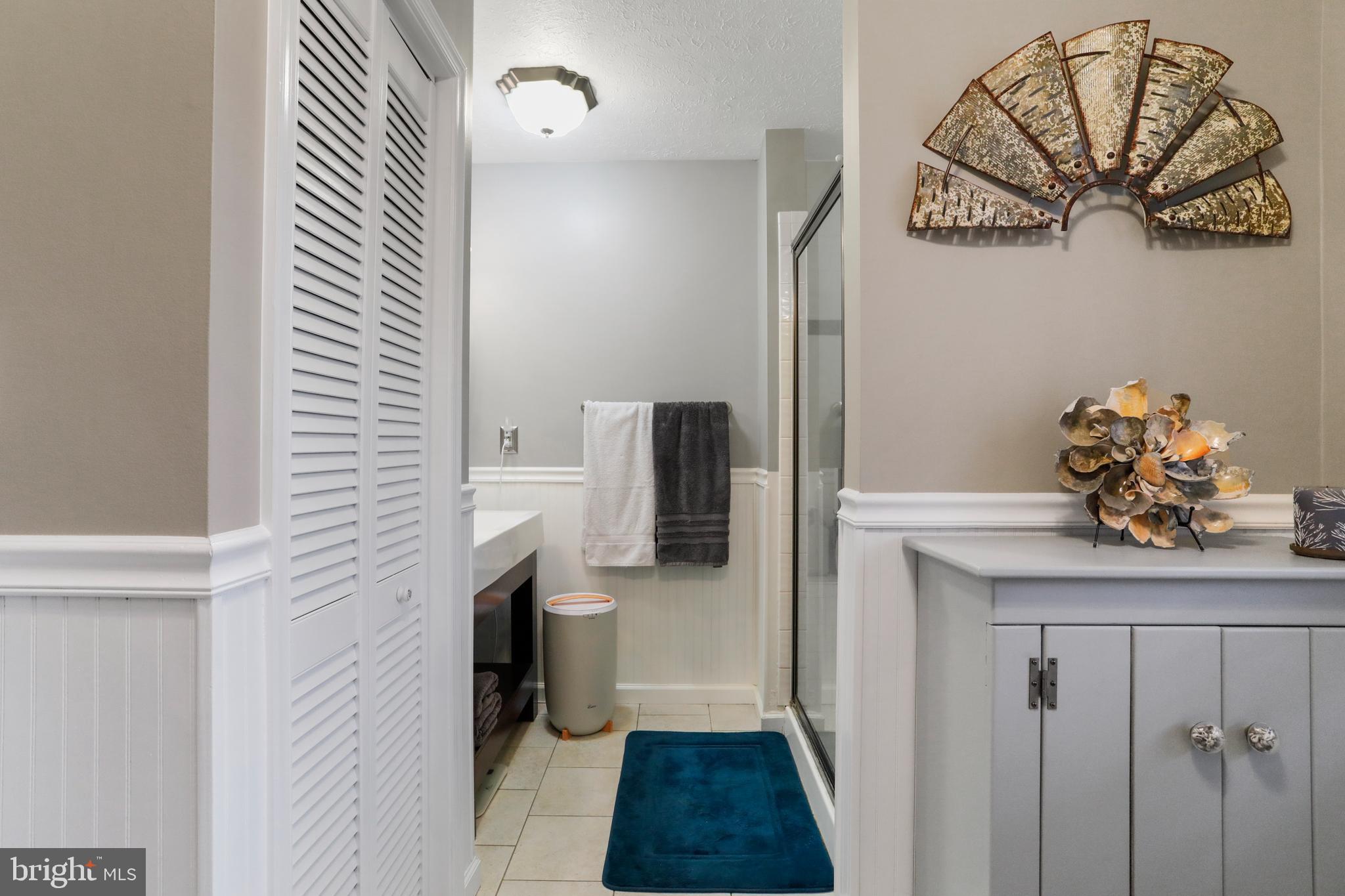 RIVER RIDGE - Residential