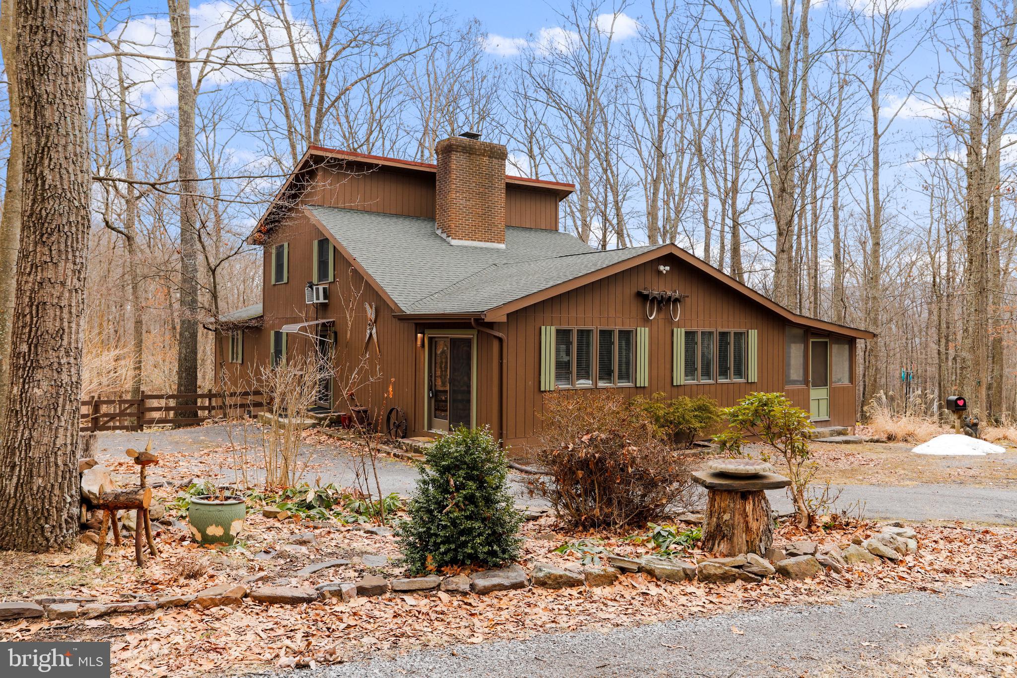 RIVER RIDGE - Residential