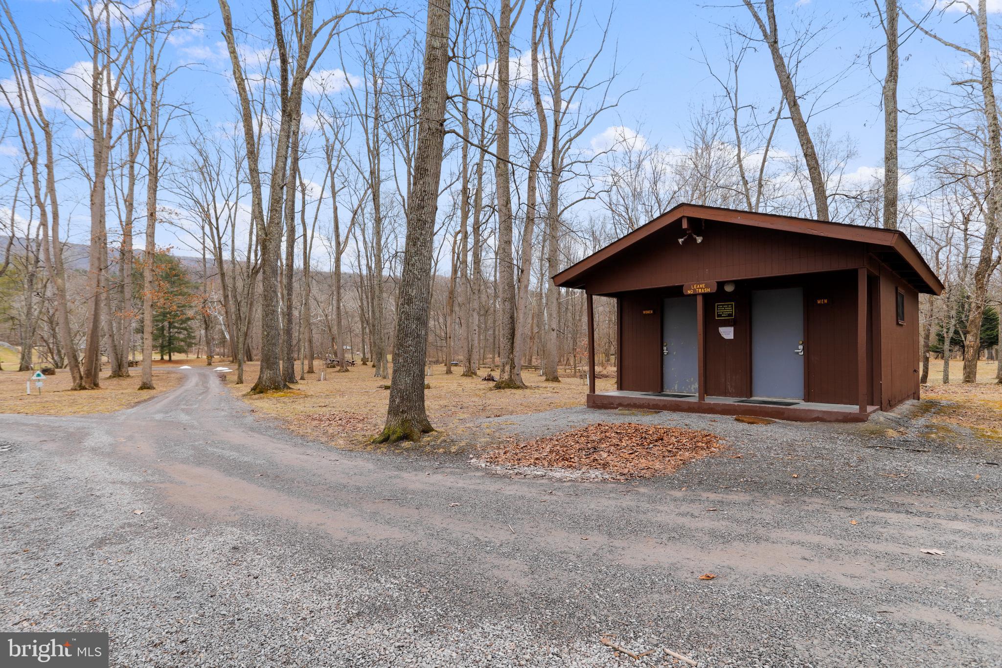 RIVER RIDGE - Residential