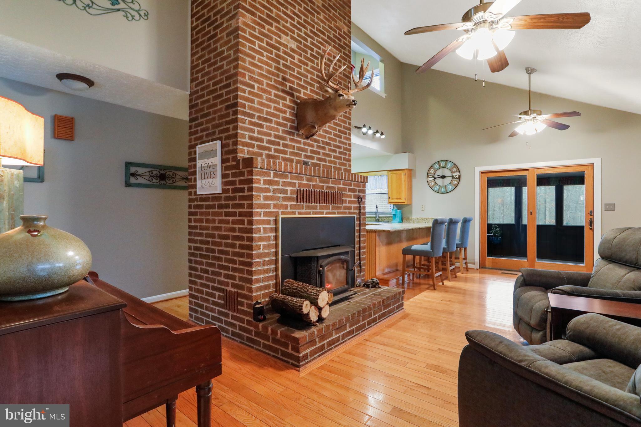 RIVER RIDGE - Residential