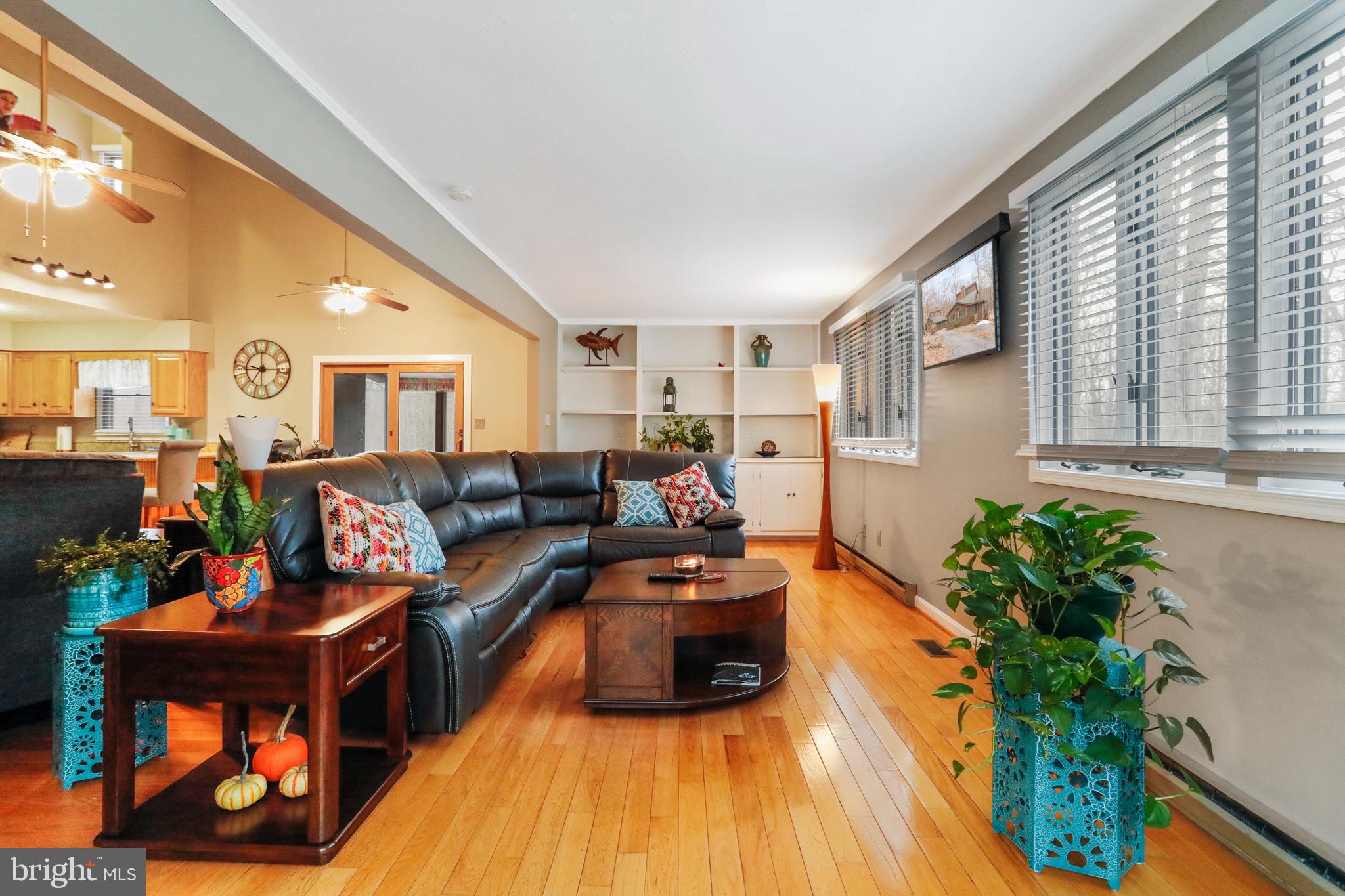 RIVER RIDGE - Residential