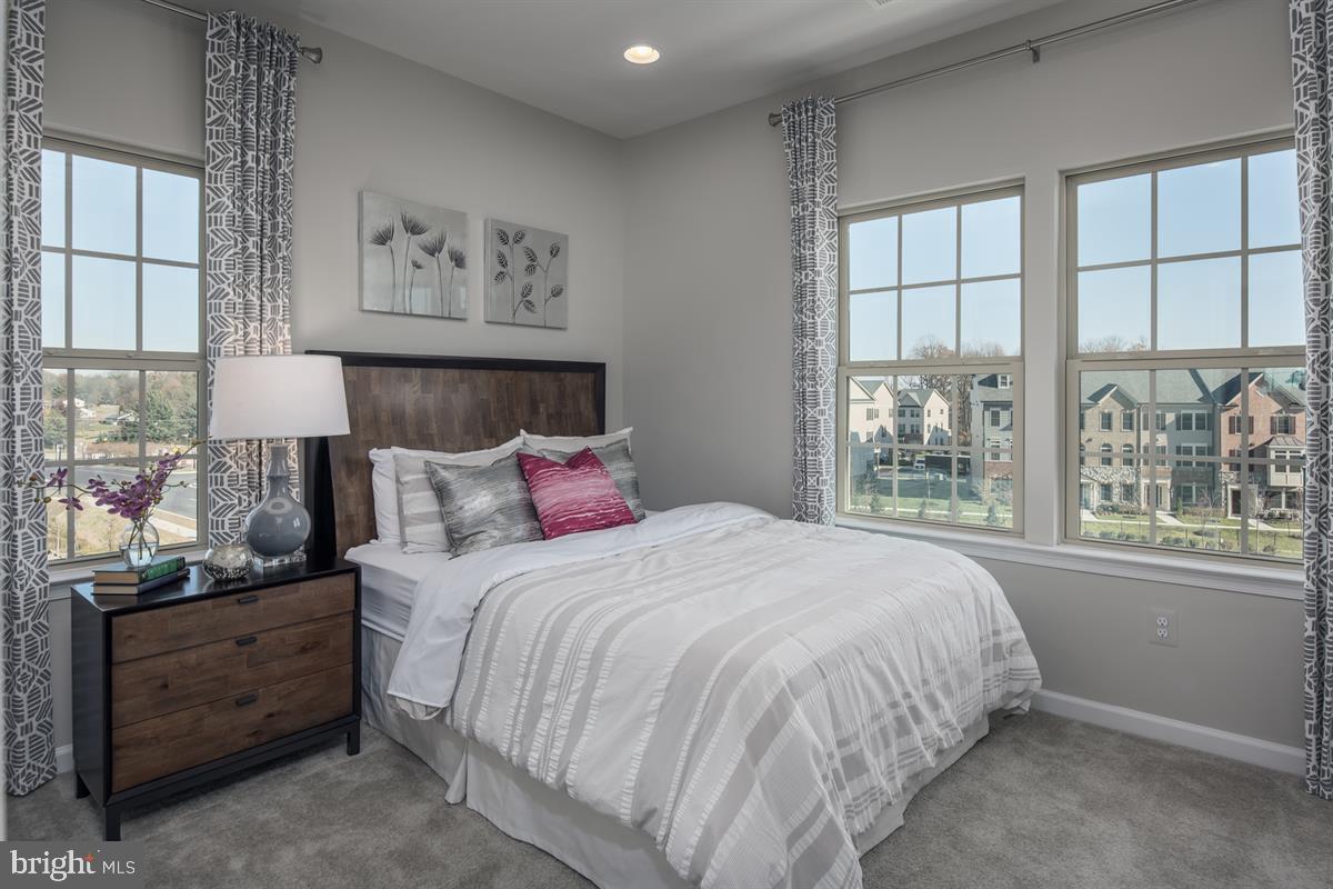 PARKSIDE - Residential