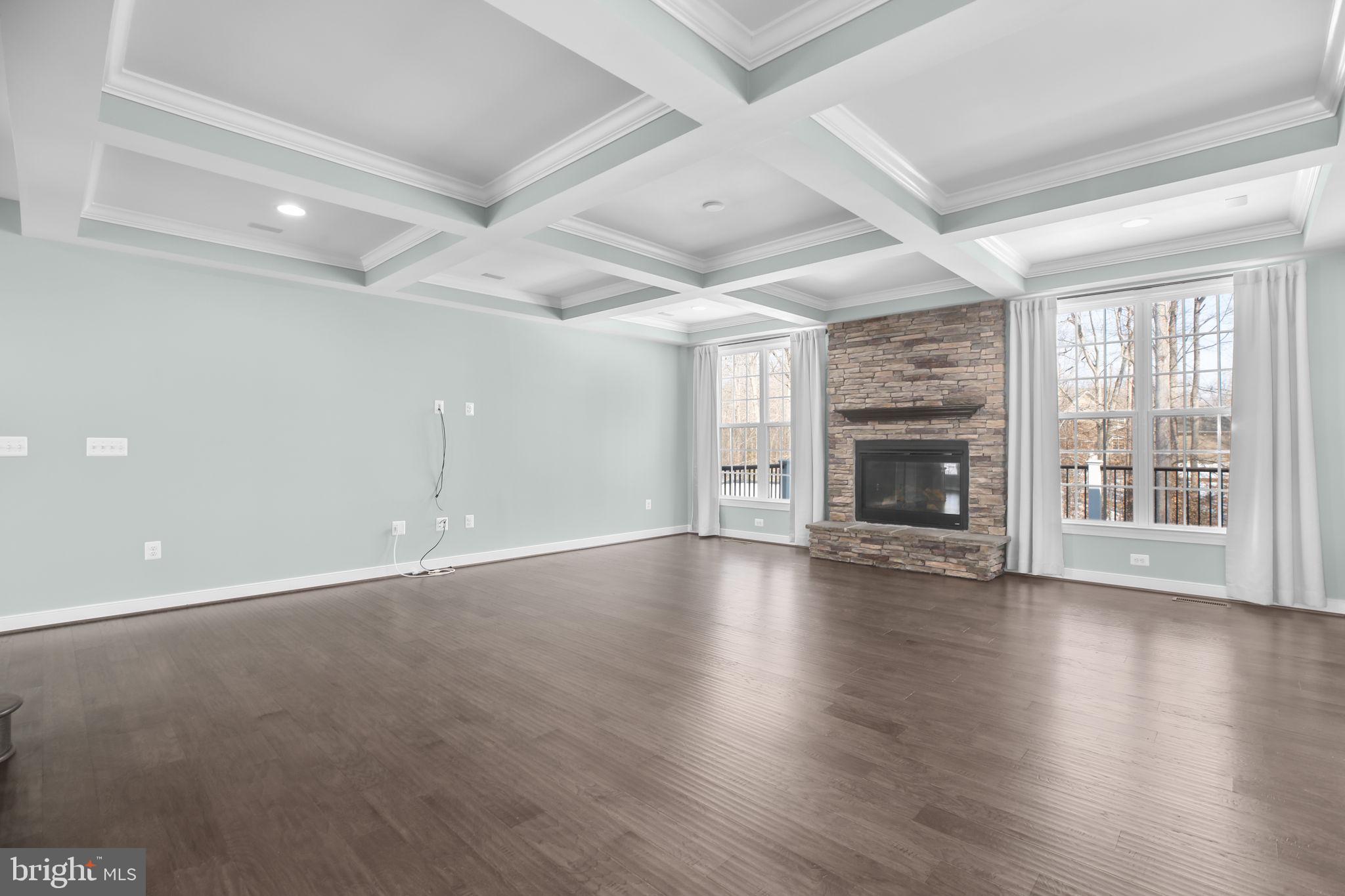 AUGUSTINE AT THE GLENS - Residential