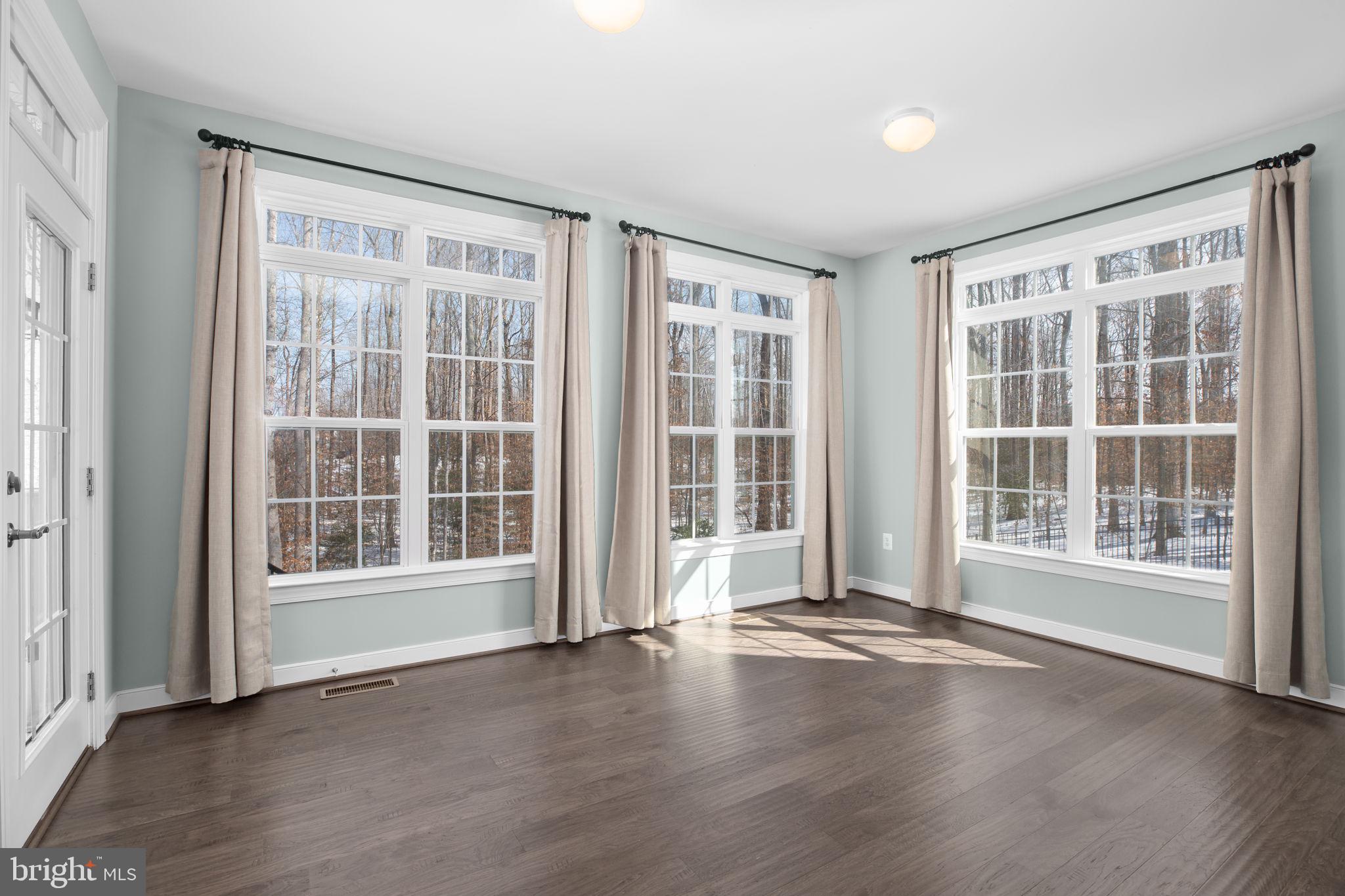 AUGUSTINE AT THE GLENS - Residential