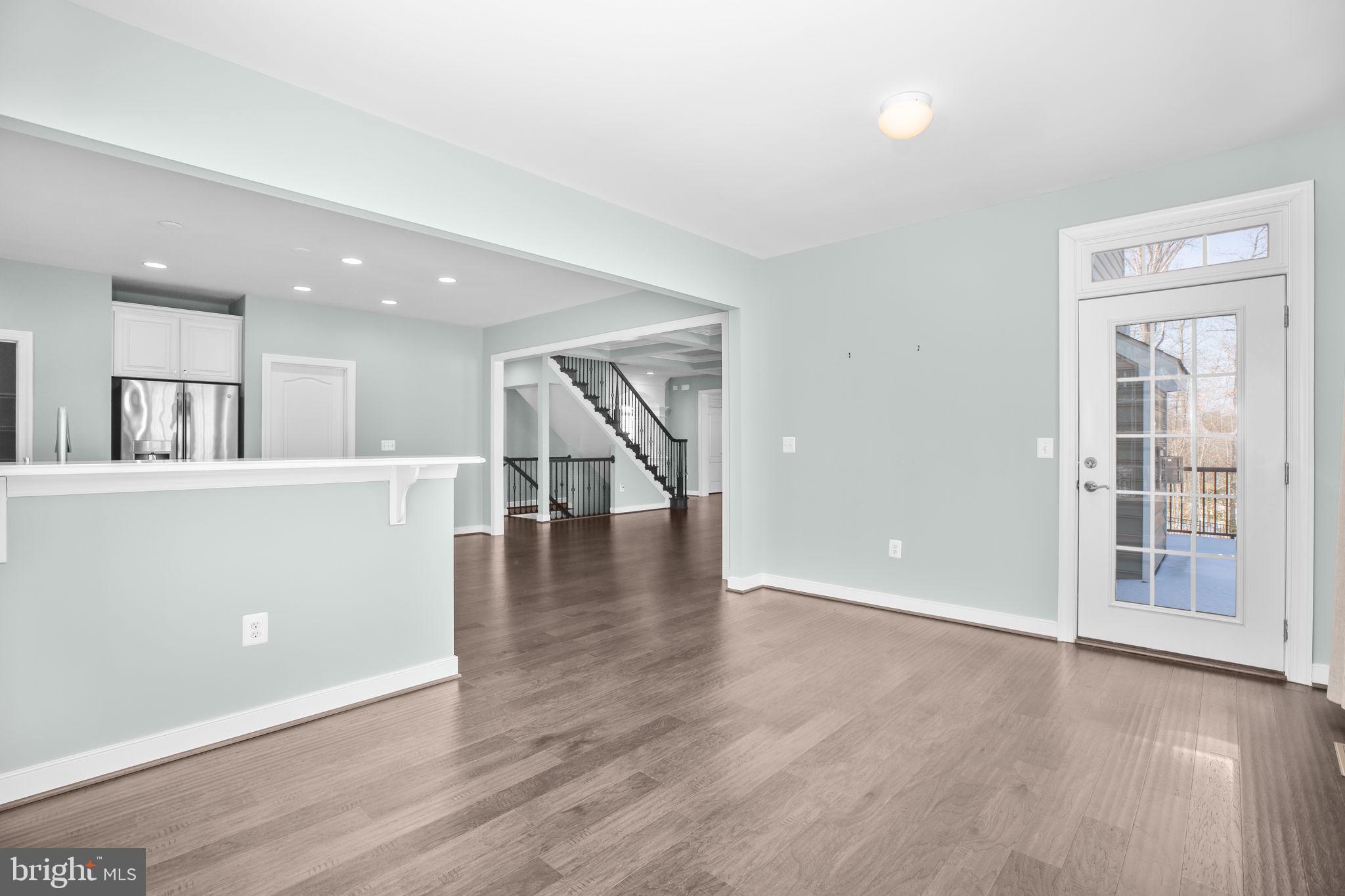 AUGUSTINE AT THE GLENS - Residential