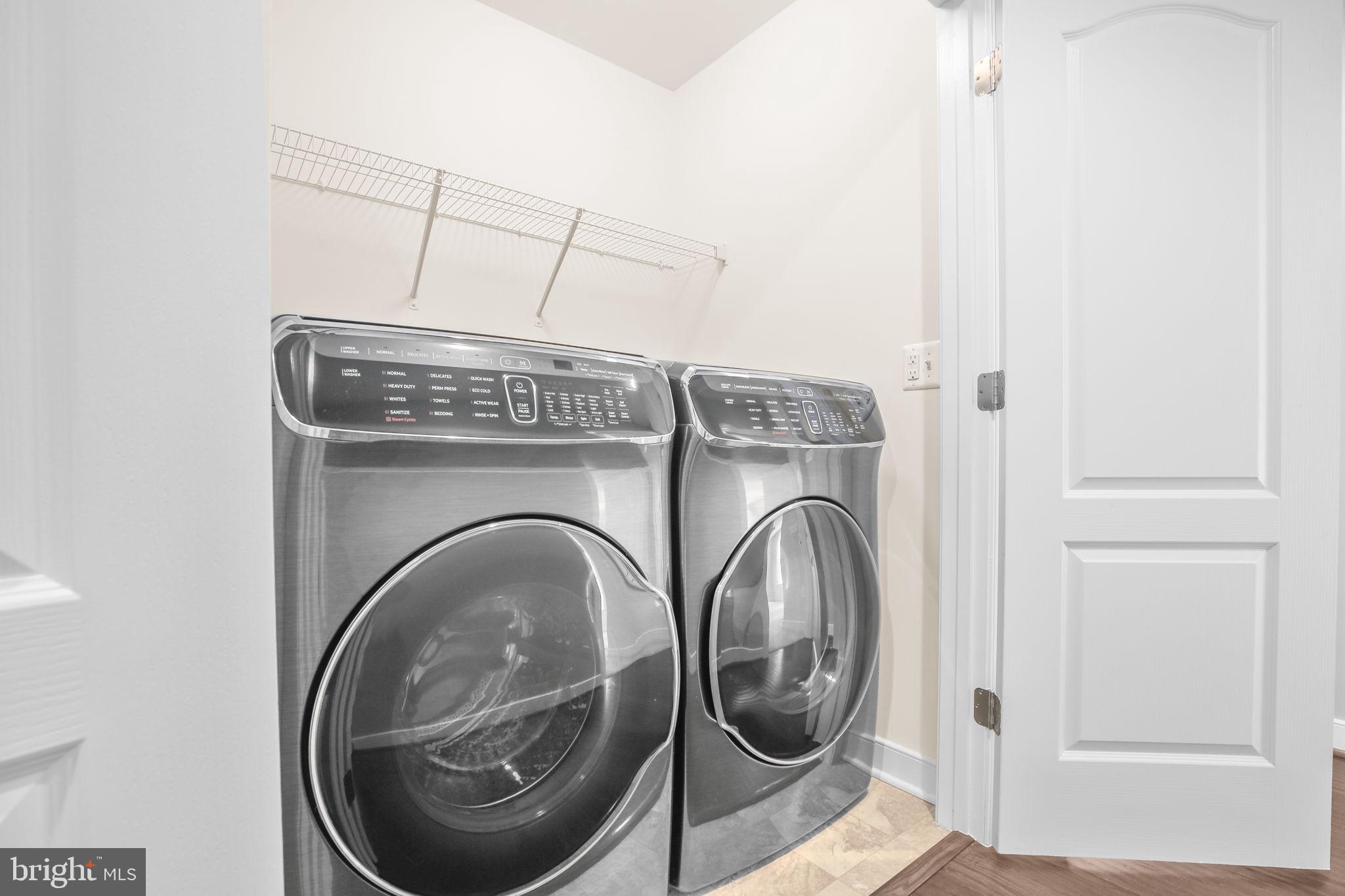 AUGUSTINE AT THE GLENS - Residential