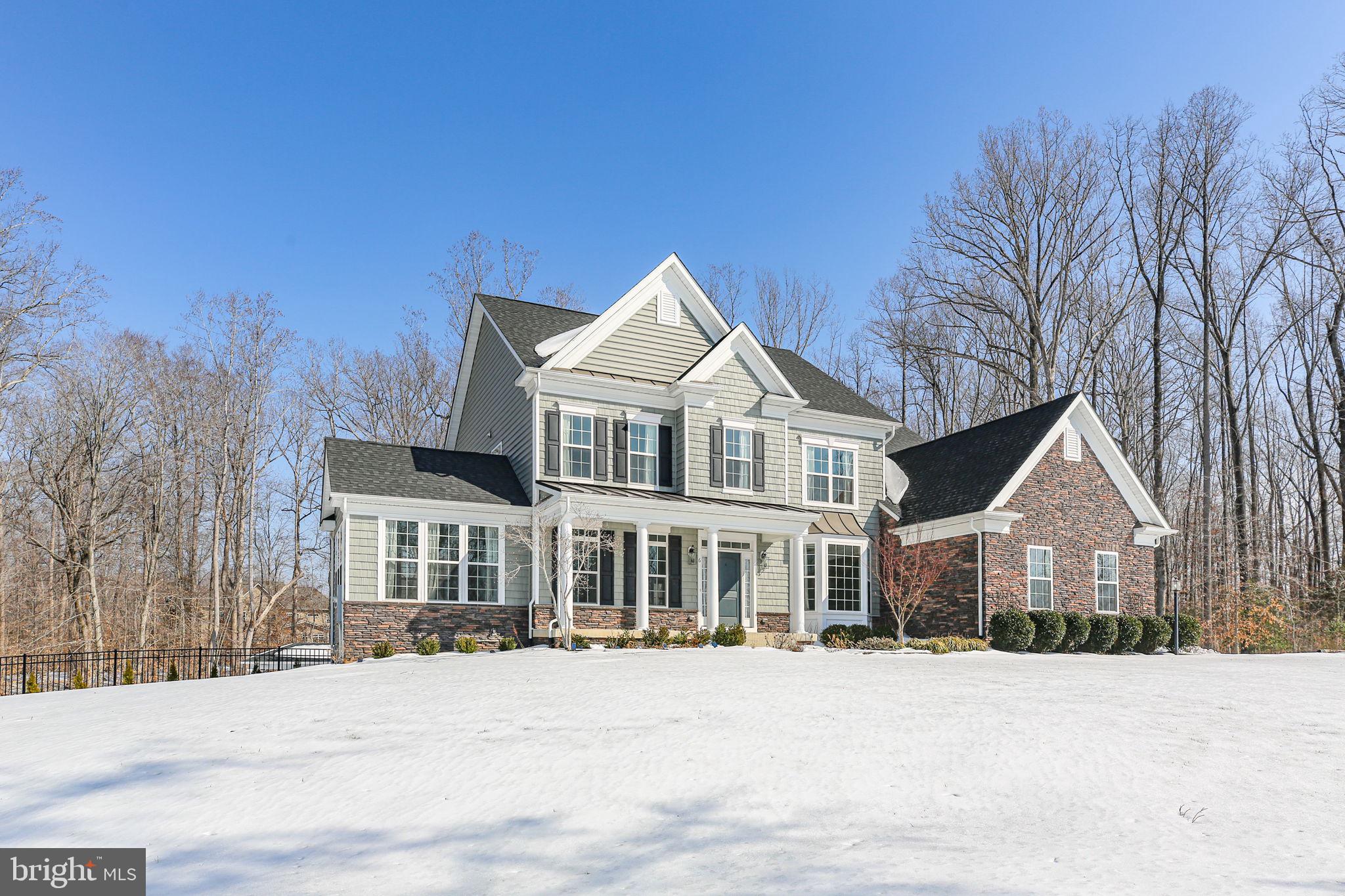 AUGUSTINE AT THE GLENS - Residential