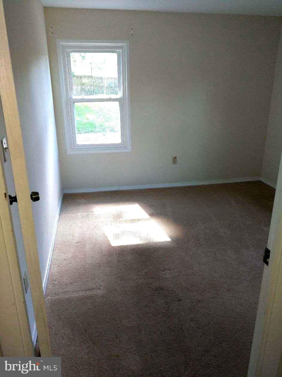 SUBURBIA - Residential