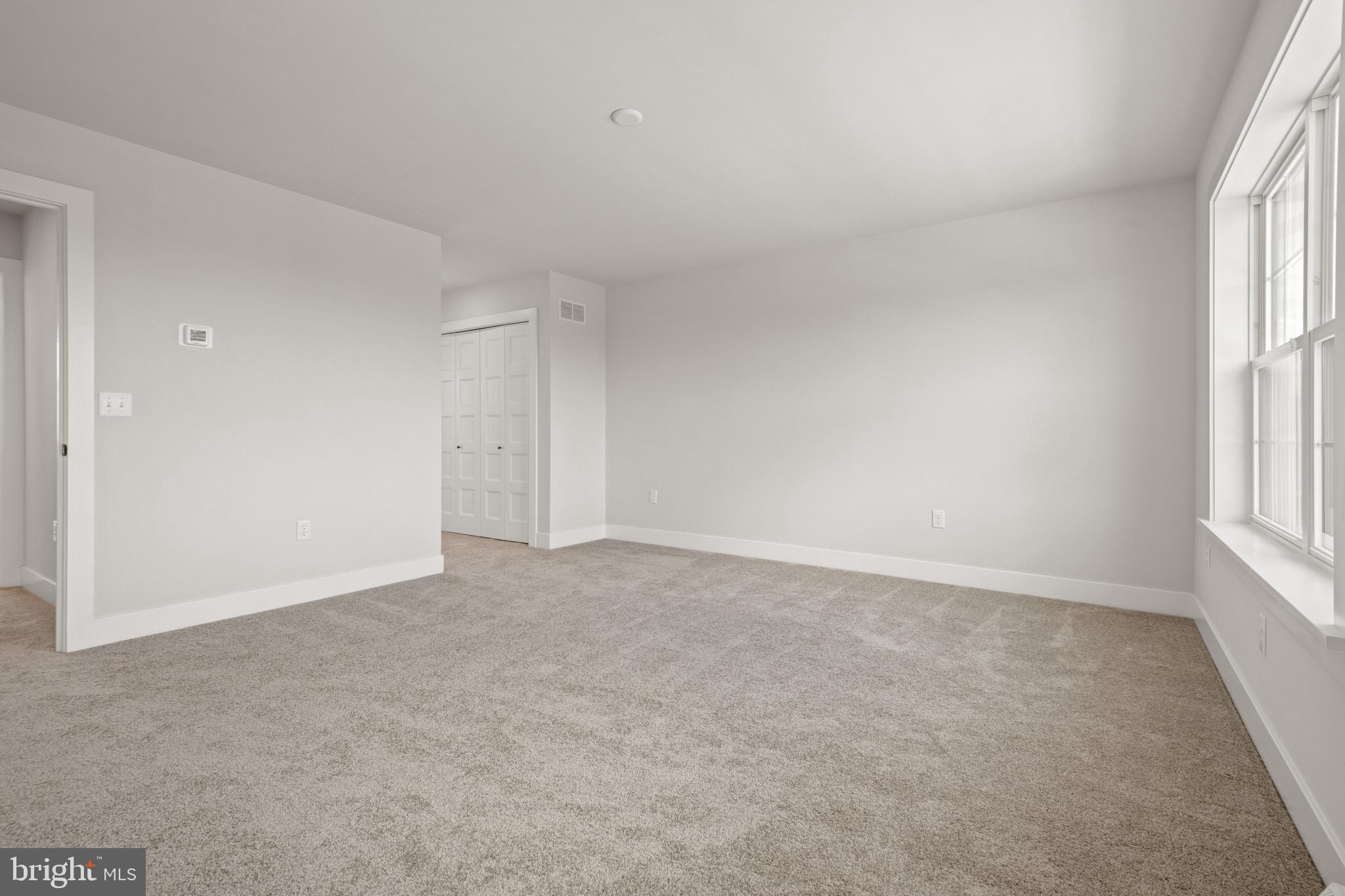 RIVER RIDGE HILLS - Residential