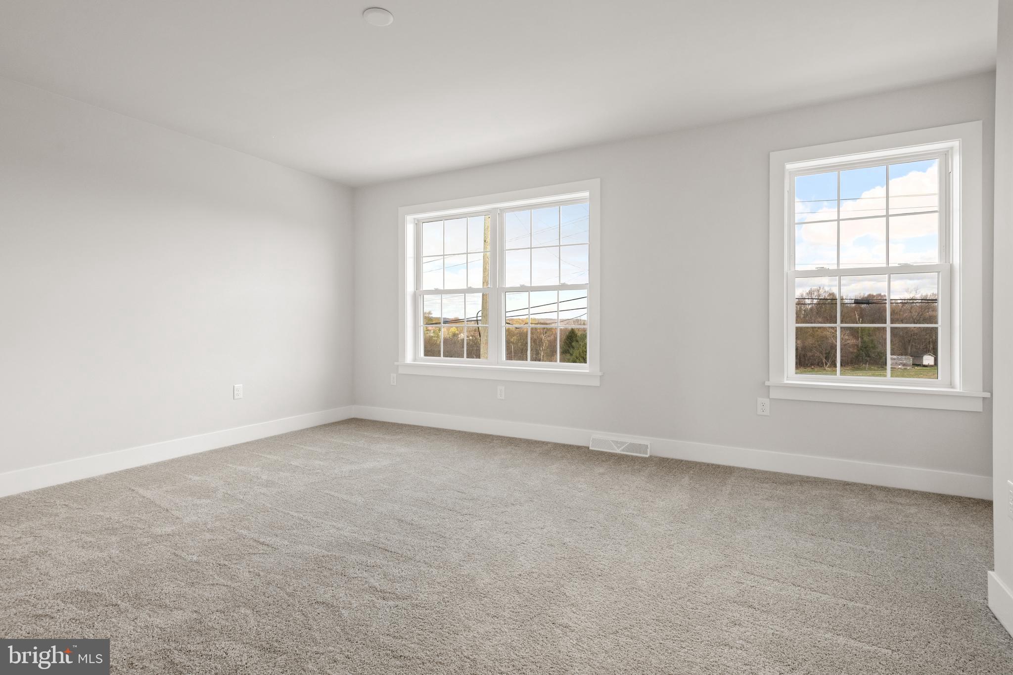 RIVER RIDGE HILLS - Residential