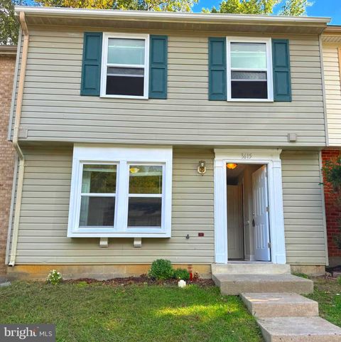 Townhouse For Sale - 3615 Wharf Lane<br/> TRIANGLE, VA 22172