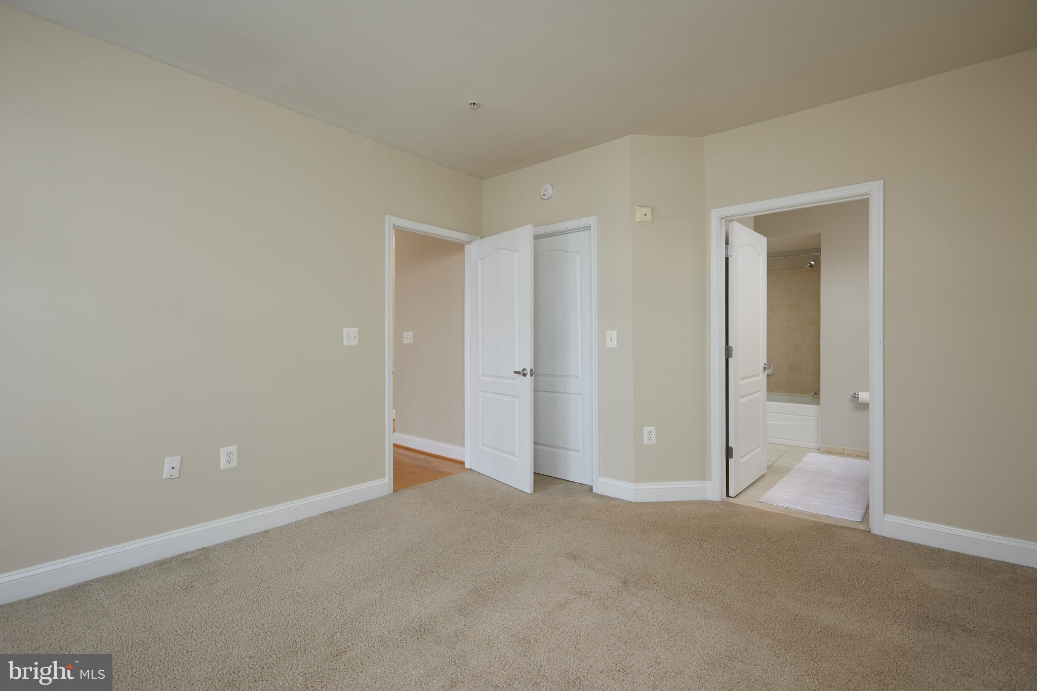 THE PRESCOTT - Residential